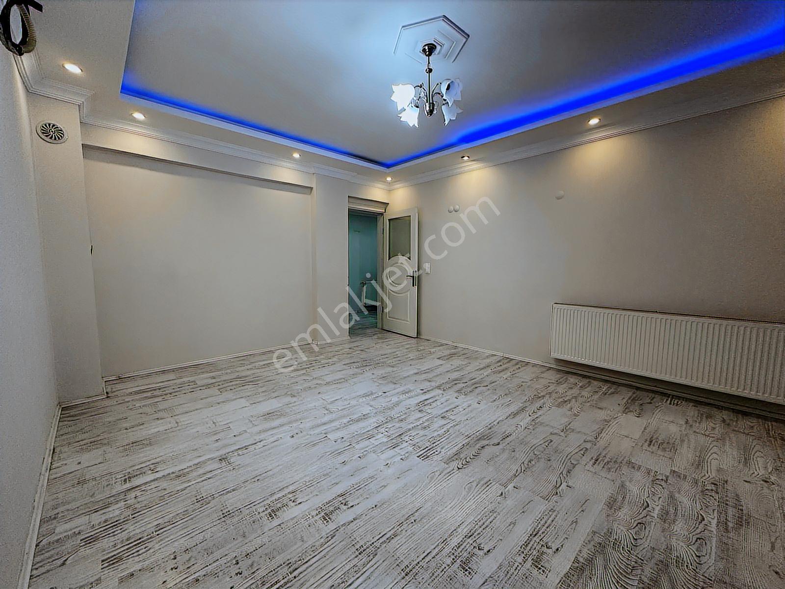 İstiklal Mahallesinde 3+1 Kiralık Ara Kat Cam Balkon Daire - Görsel 14