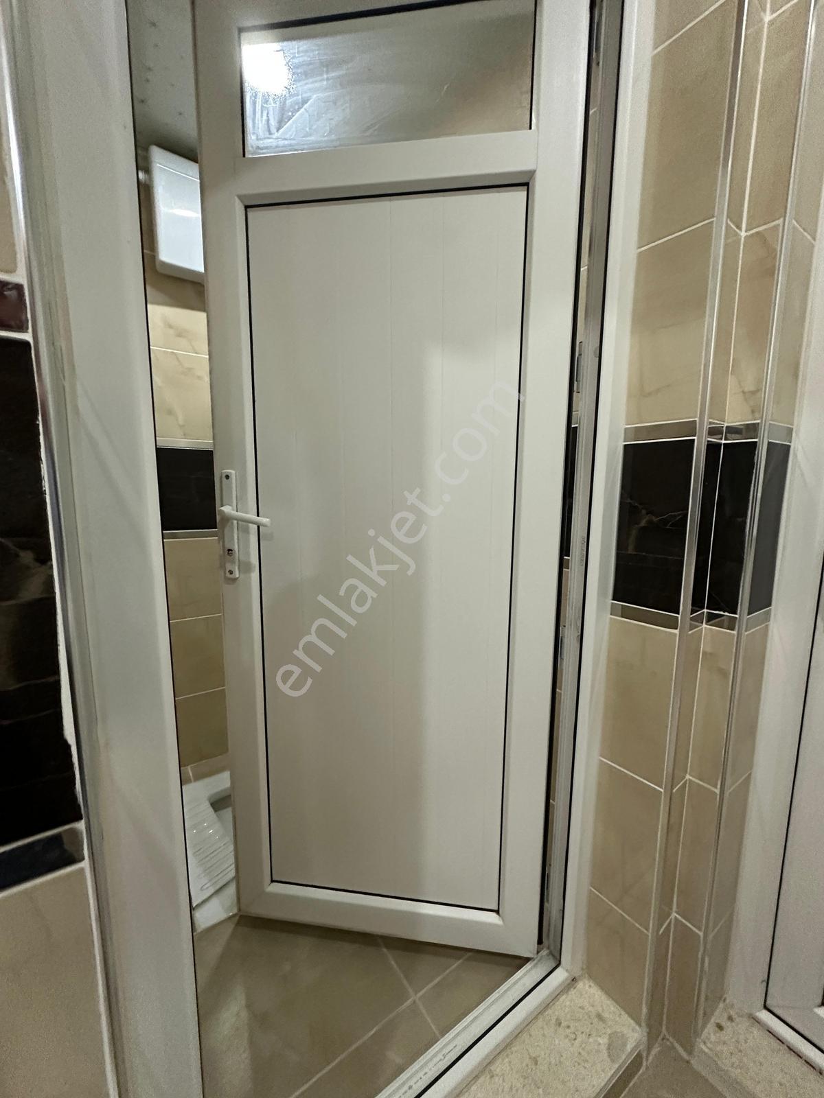 İstiklal Mahallesinde 3+1 Kiralık Ara Kat Cam Balkon Daire - Görsel 19