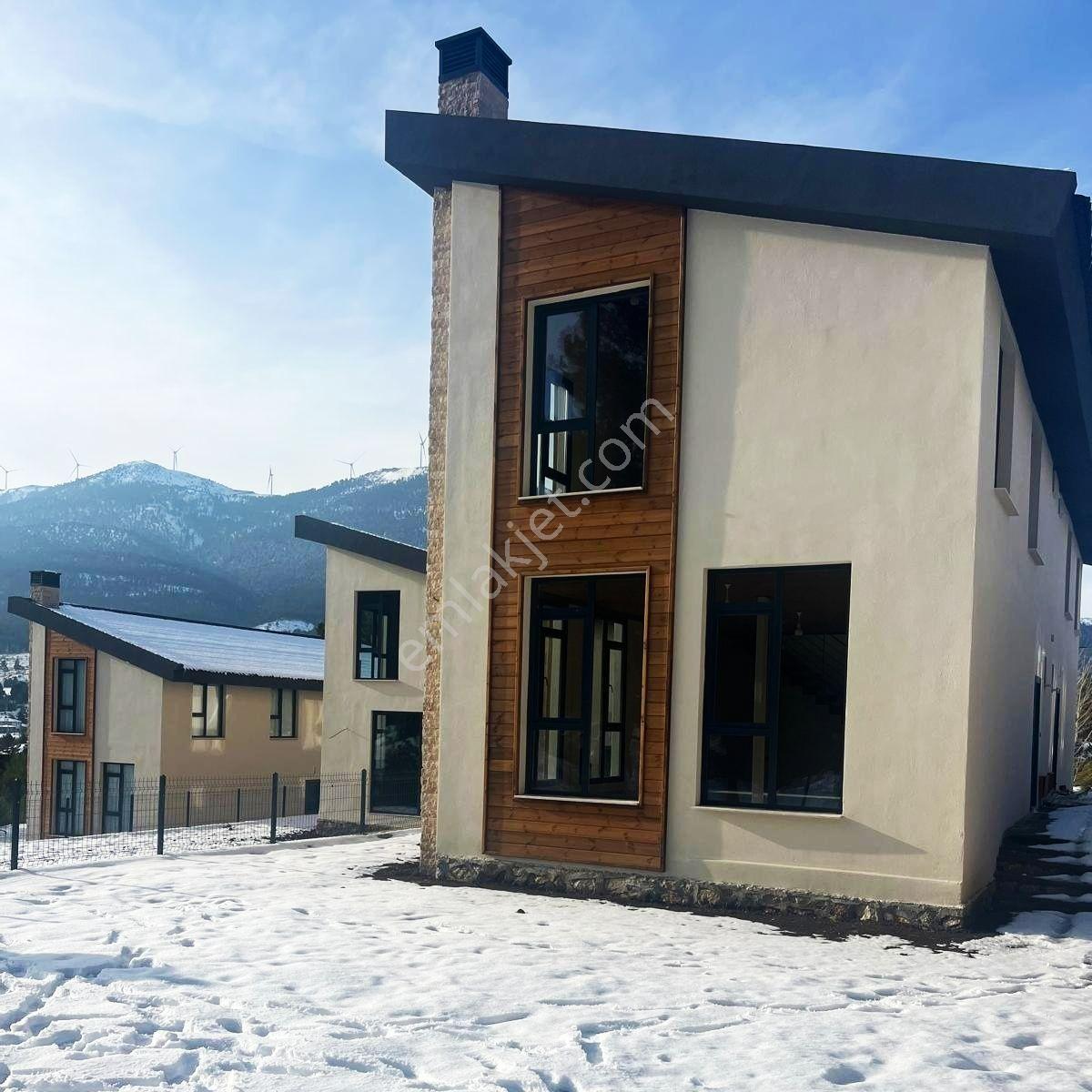 Kar Emlaktan Fındıklı Yaylasına Site İçerisinde 3+1 Satılık Dubleks Villa - Görsel 16