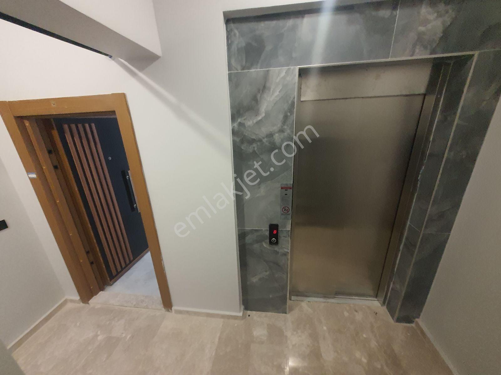 Cumhuriyet Mah De 2+1 Arakat Daire, Yerden Isıtmalı,iskanlı - Görsel 27