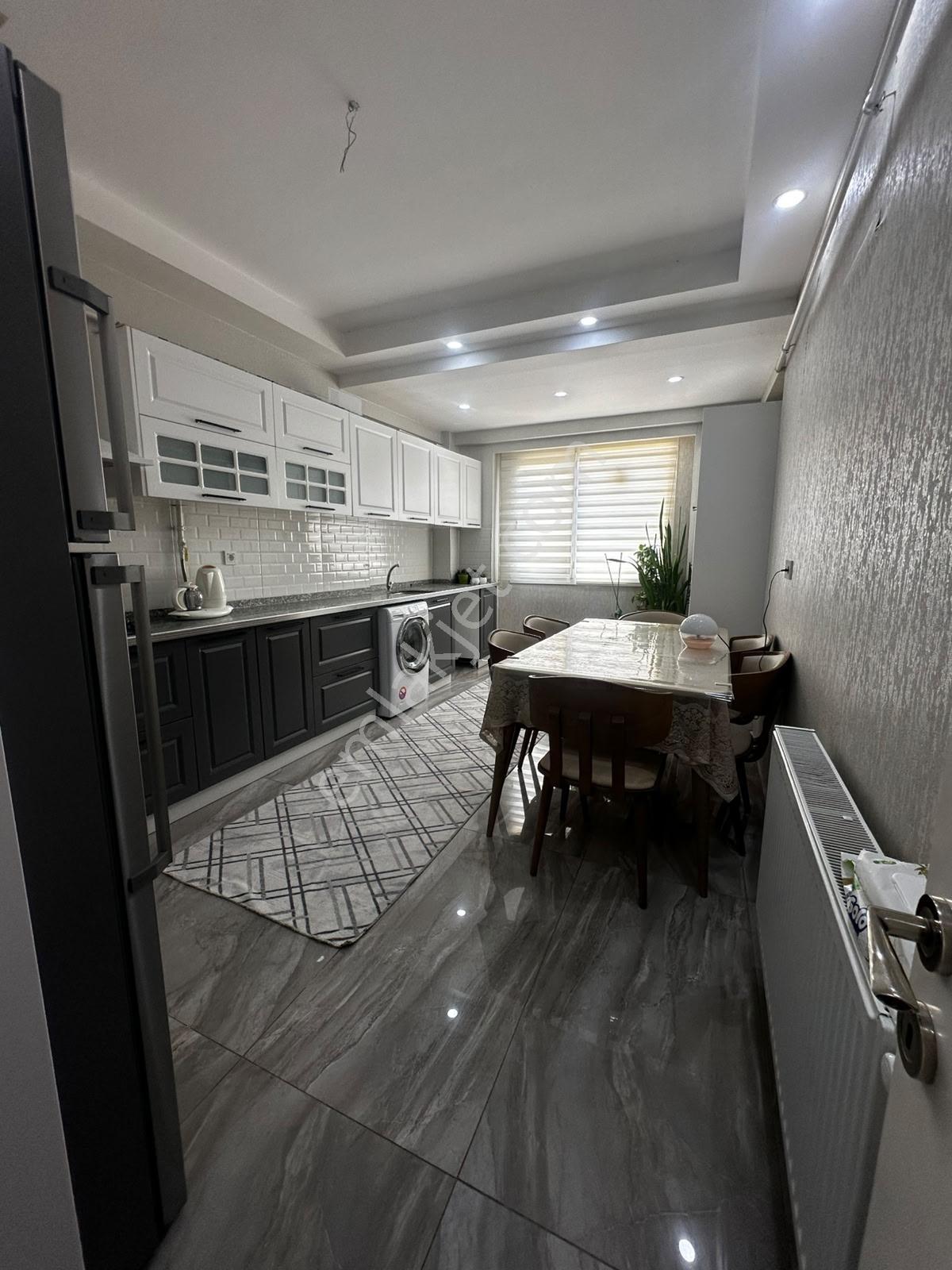 Cadde Maşuk Gürkan Yapı Sitesinde Satılık Ferah 3+1 Daire - Görsel 12