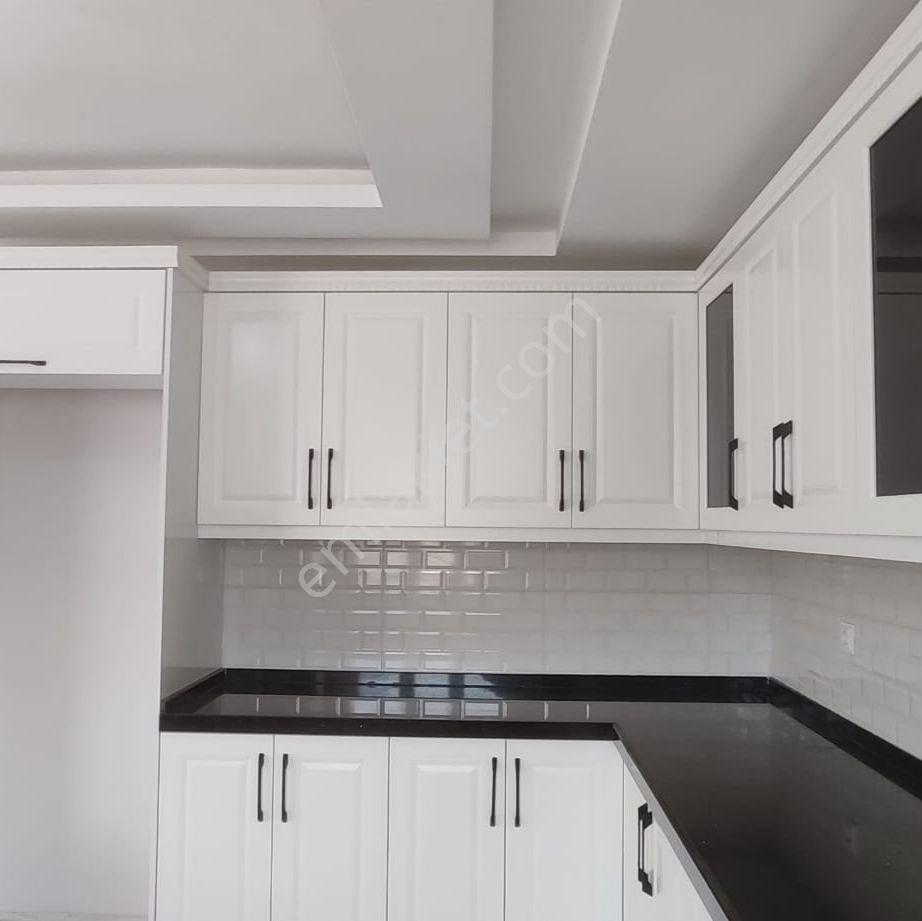 Kar Emlaktan Zafer Mah. 320m2 5+1 Satılık Dubleks Daire