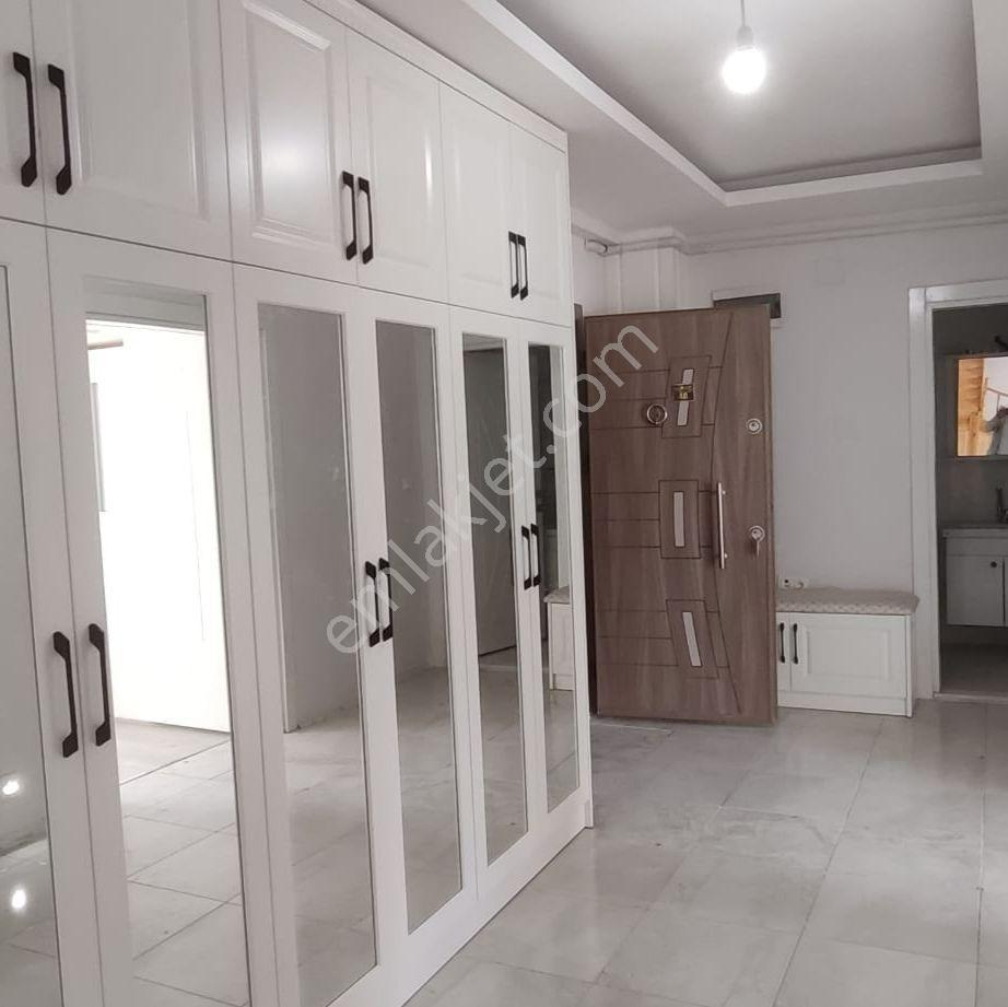 Kar Emlaktan Zafer Mah. 320m2 5+1 Satılık Dubleks Daire - Görsel 23