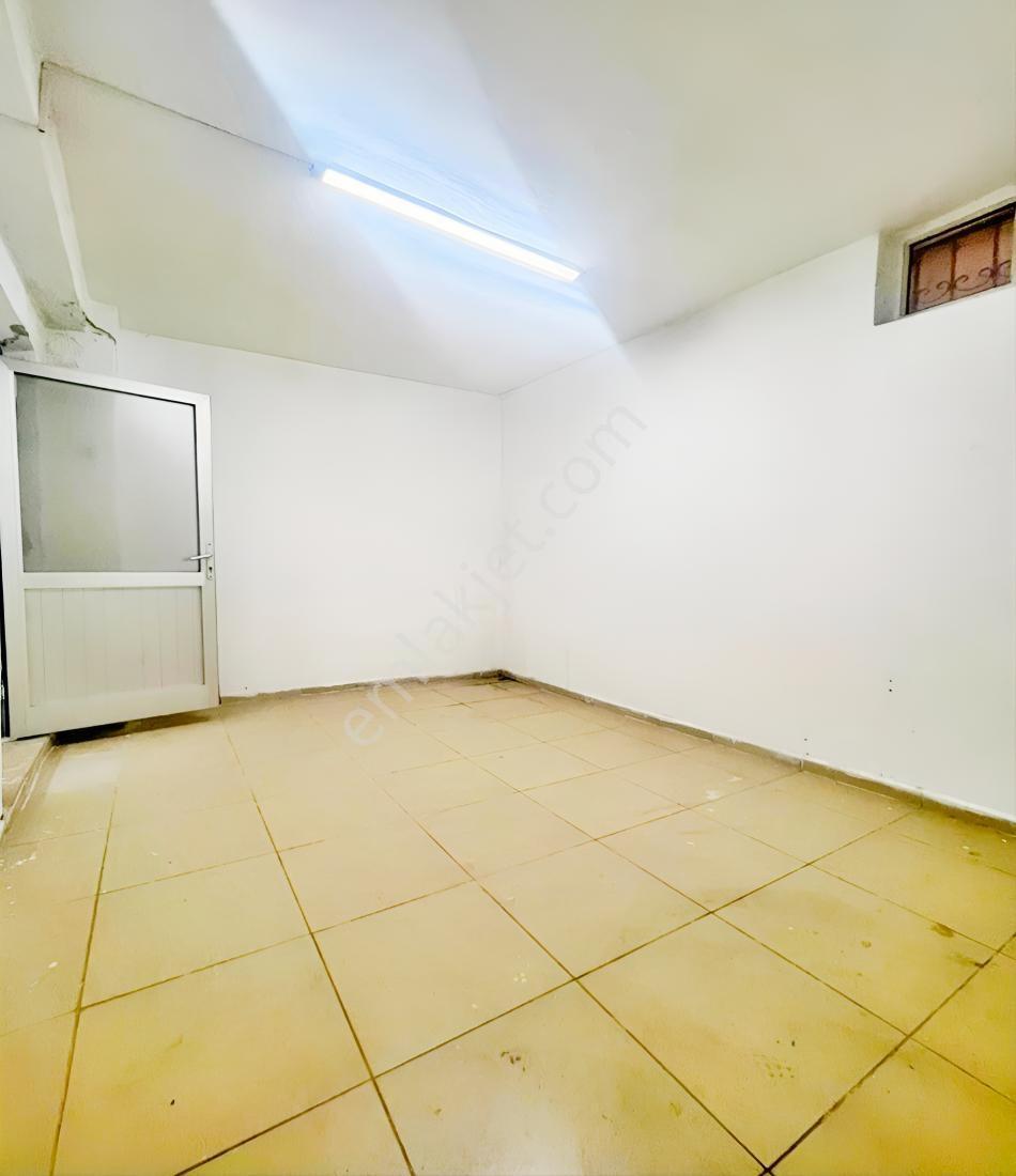 Global'den Cadde Üzeri Köşe Başı Kiralık Dükkan - Görsel 4