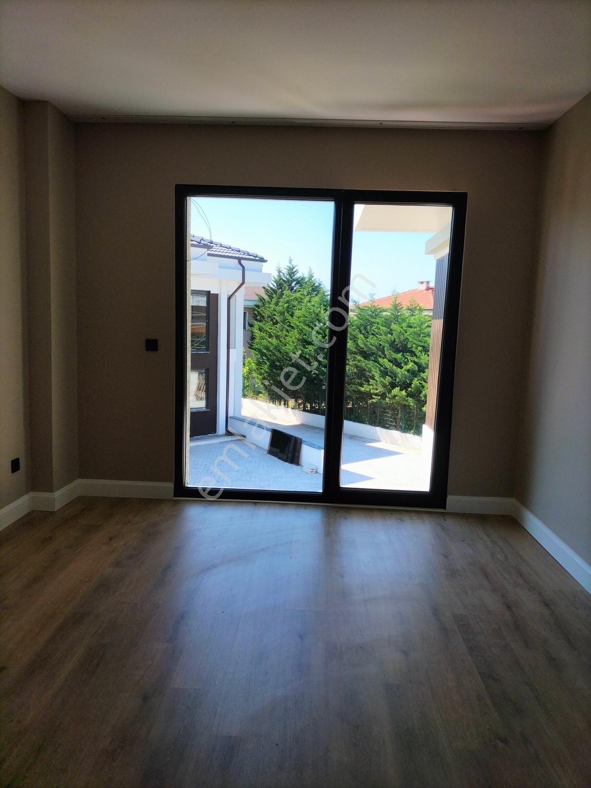 Kumbaba Da Denize Ve Plaja Yakın Havuzlu 225m2 5+1 Kiralık Villa - Görsel 18