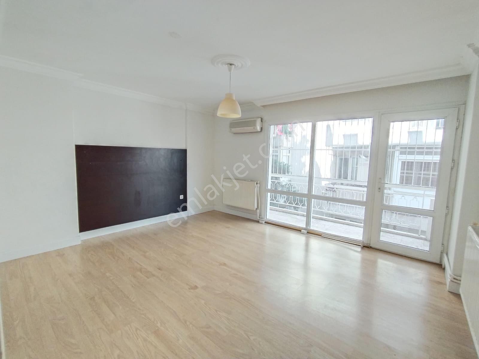 Karşıyaka Bahriye Üçok'ta Bakımlı Arakat 3+1 Kiralık Daire - Görsel 17