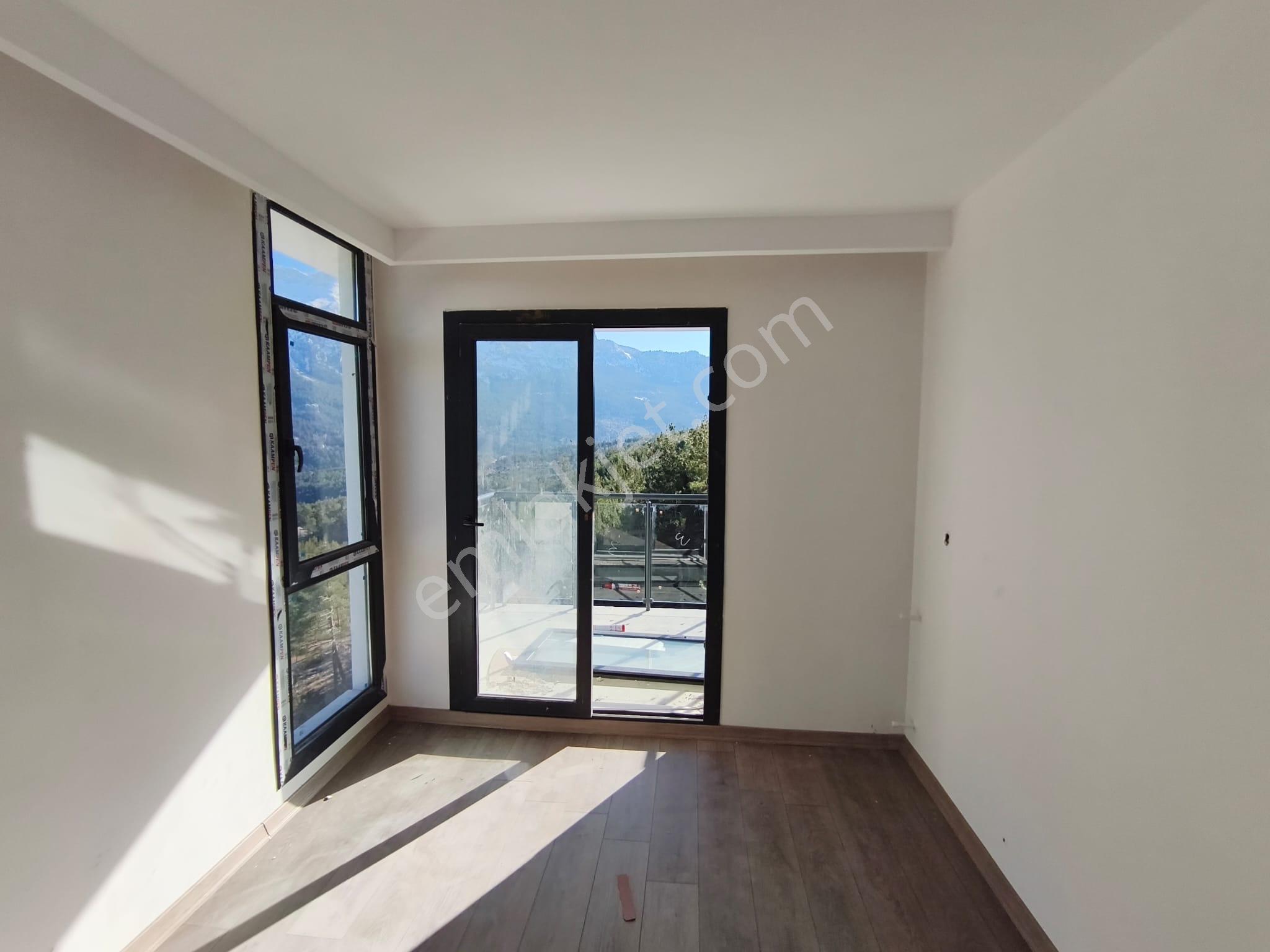 Kar Emlaktan Akçatekir Şıhlıda 5+1 Satılık Ultra Lüx Villa - Görsel 23