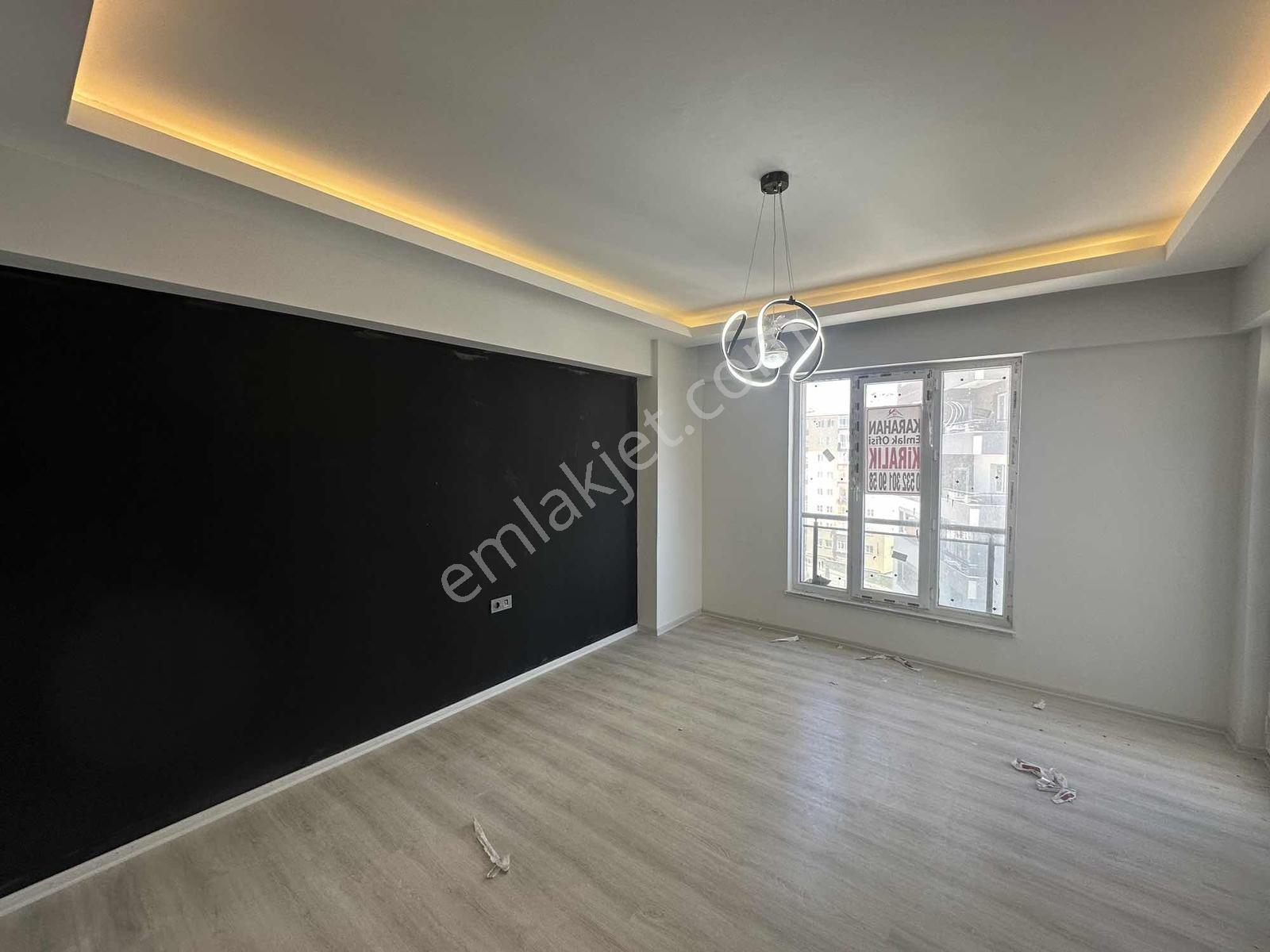 Karahan Eml'tan Fatıh Mah'de 4+1 Ultra Lüks Yapılı Sıfır Kıralık - Görsel 27
