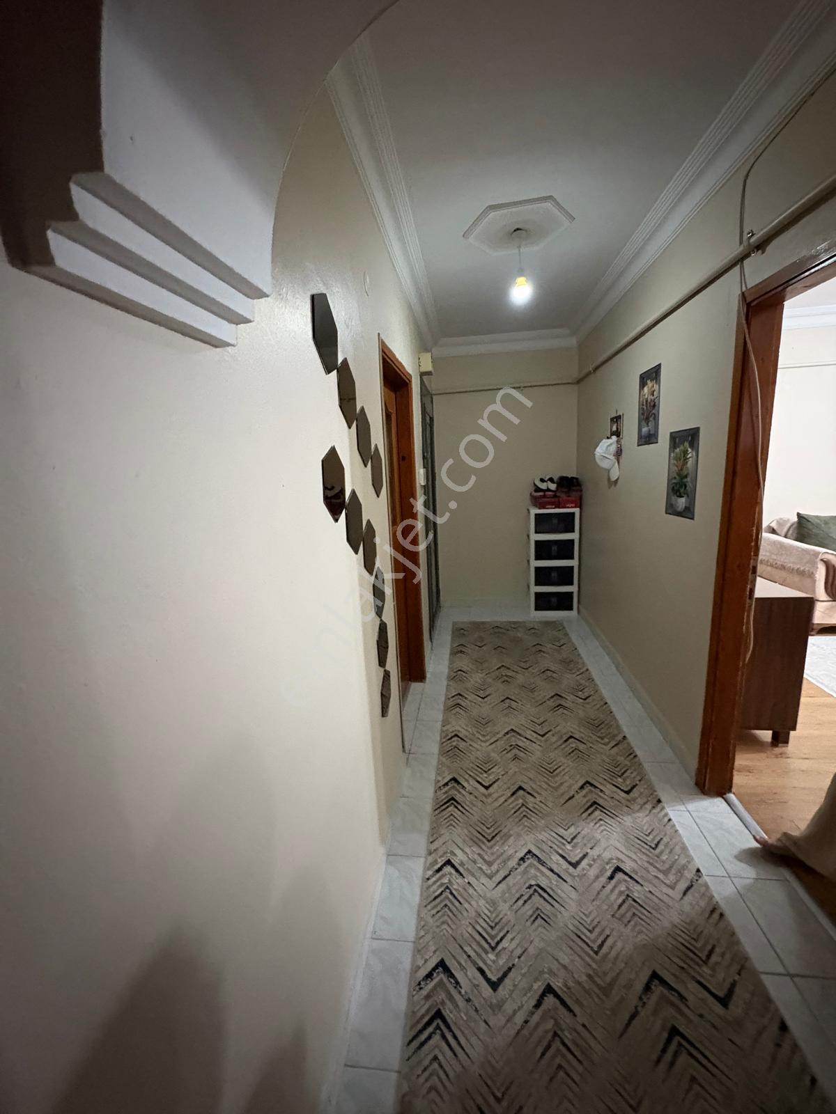 Esenler Ninehatun Mahallesinde /2+1/90m2/3. Kat/ Satılık Daire - Görsel 12