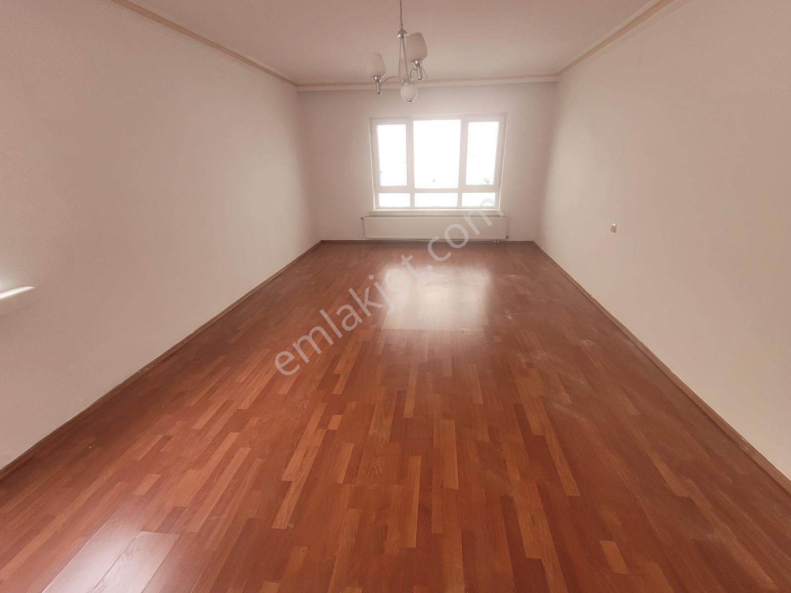 Ahiler'den Esertepe Parkına Yakın 3 Oda 1 Salon Katta Daire !! - Görsel 7