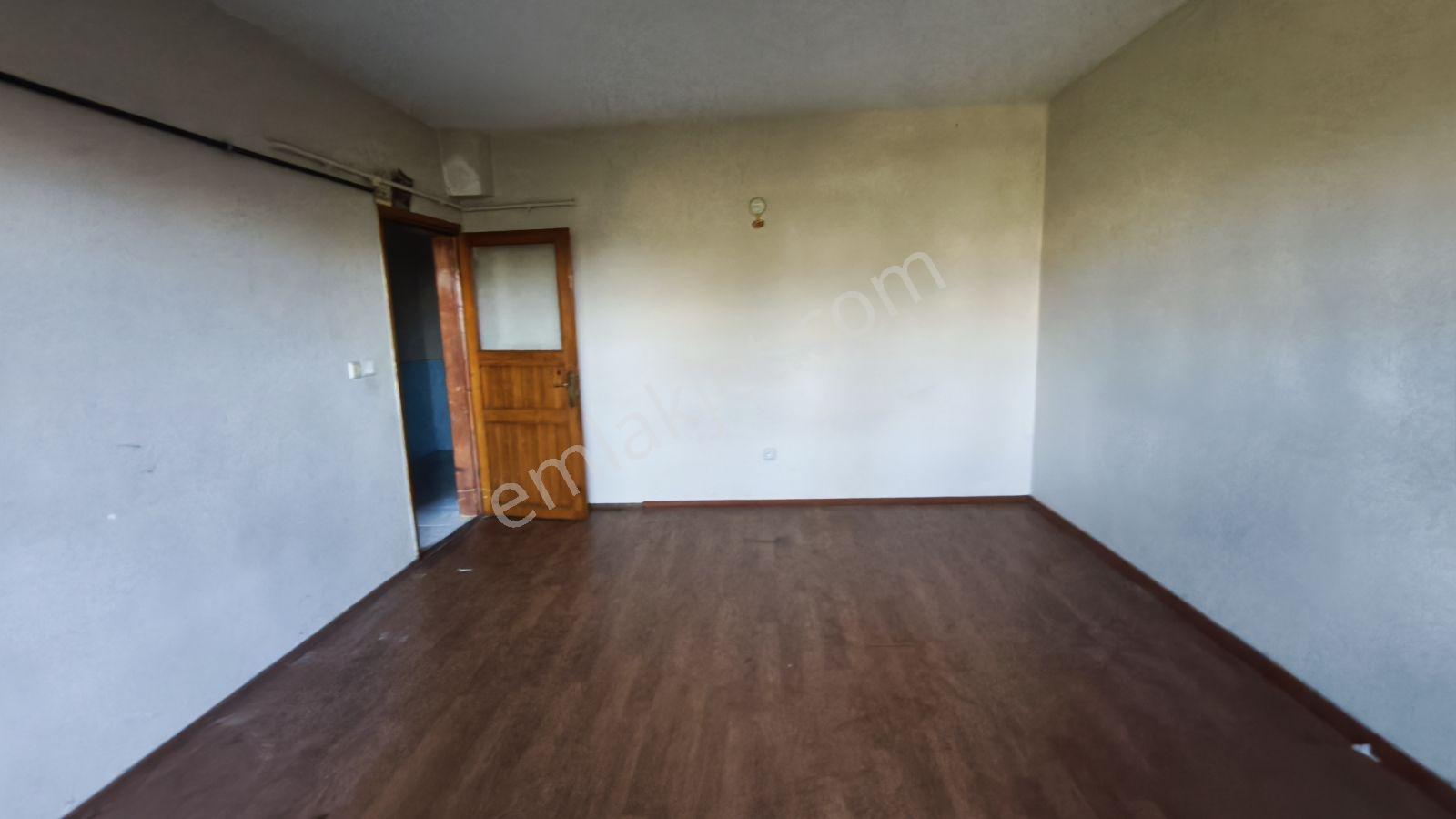 Eles Gayrimenkulden Kirazlıtepe Ayvalık Caddesinde Kiralık 2+1 - Görsel 8