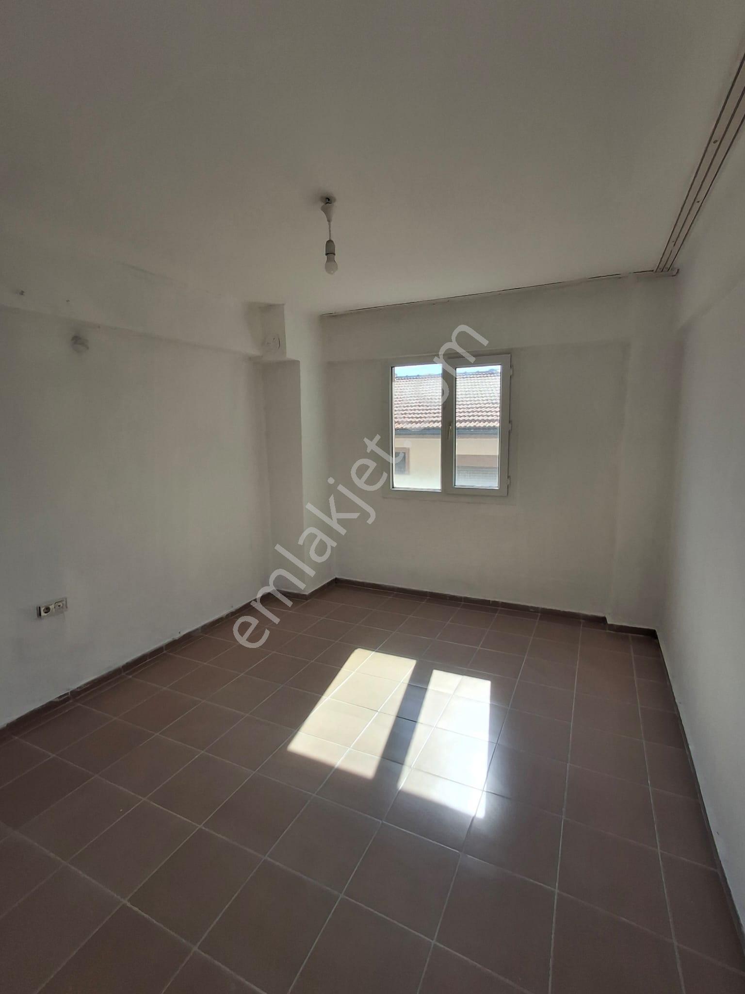 Burak Emlak'tan Bağarasında Kiralık 3+1 Daire 22.500 Tl. - Görsel 20