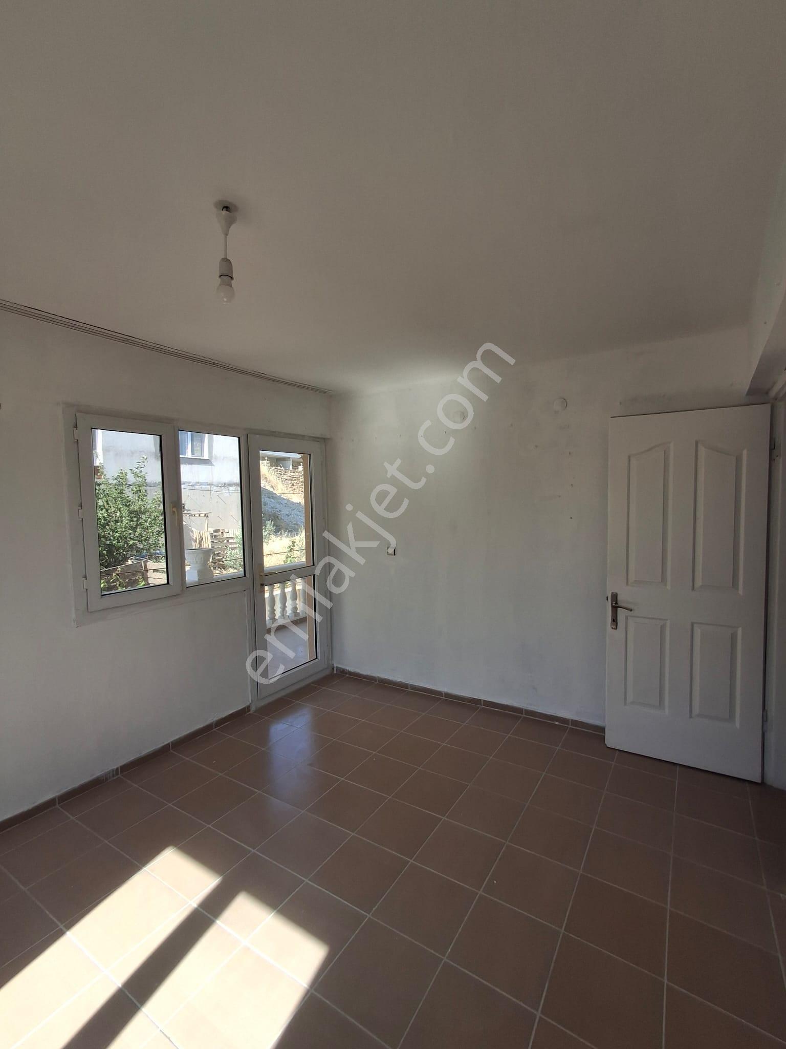 Burak Emlak'tan Bağarasında Kiralık 3+1 Daire 22.500 Tl. - Görsel 13