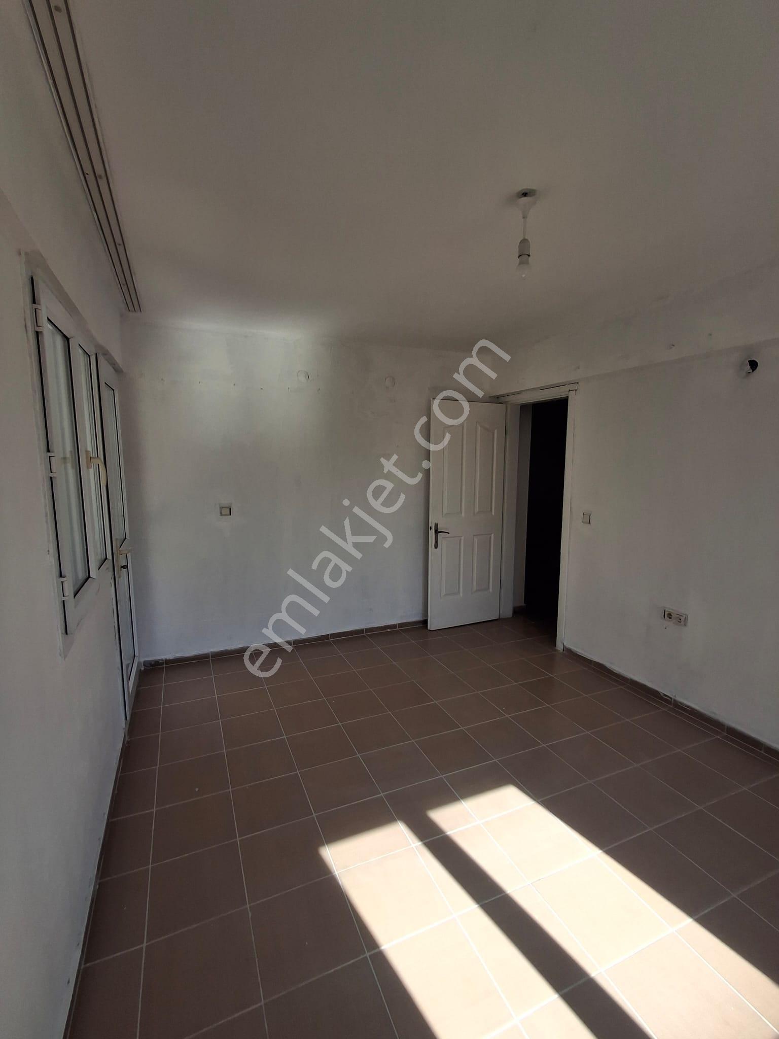 Burak Emlak'tan Bağarasında Kiralık 3+1 Daire 22.500 Tl. - Görsel 14