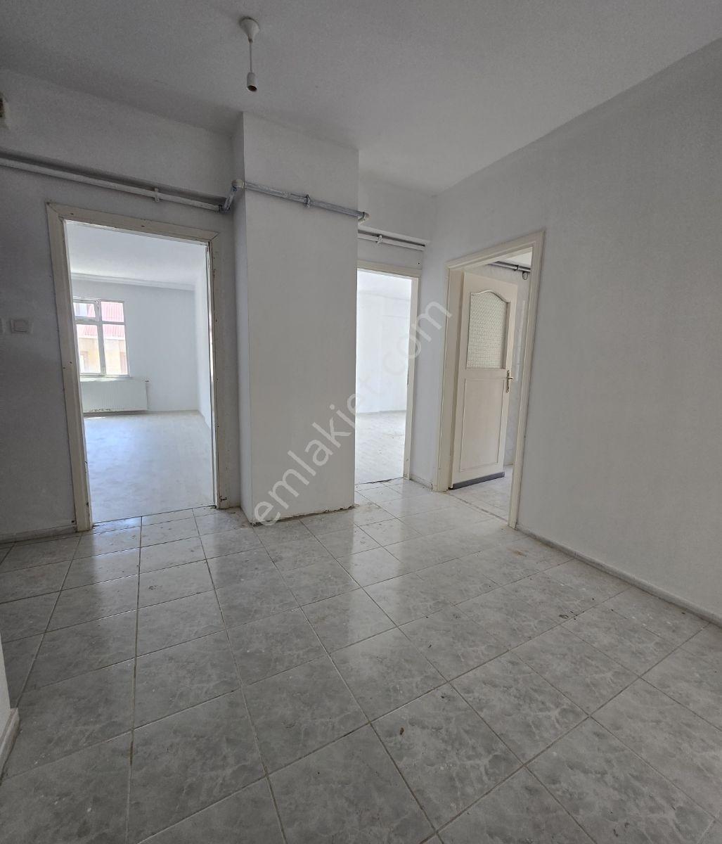 Hastaneye Metroya Yürüme Mesafe Asansörlü2+1 Kiralık 110m2 Daire - Görsel 29