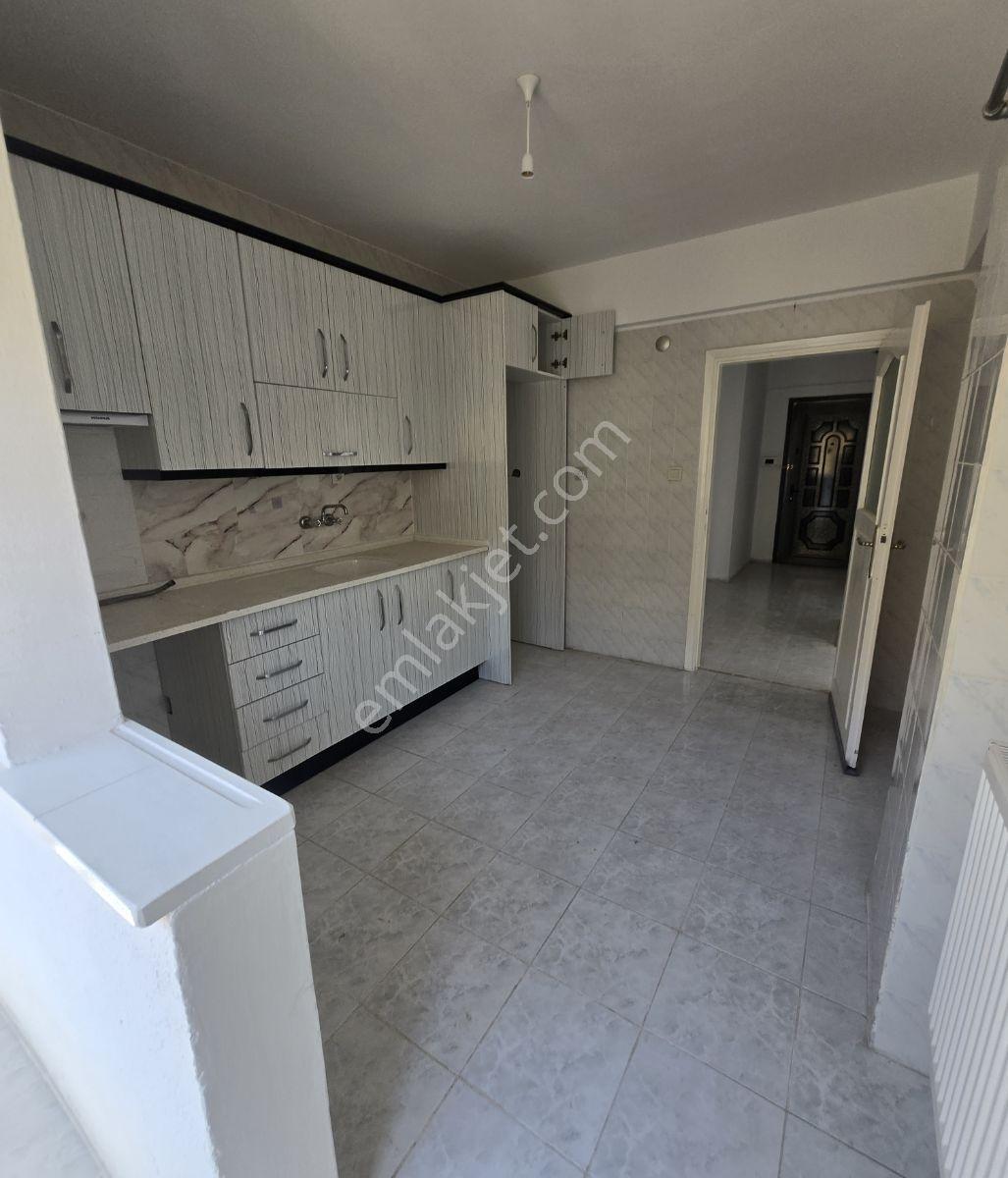 Hastaneye Metroya Yürüme Mesafe Asansörlü2+1 Kiralık 110m2 Daire - Görsel 12