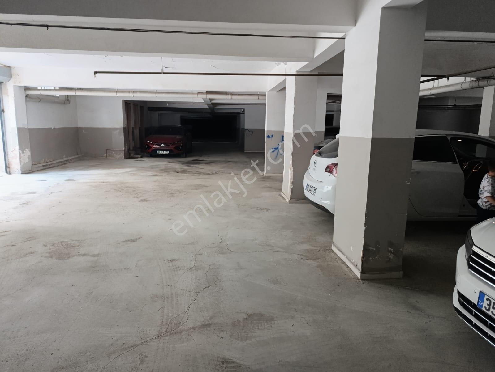 D.bakır Yolu Üzerinde Satılık Geniş Ve Ferah 4+1 Daire | 210m2 - Görsel 19