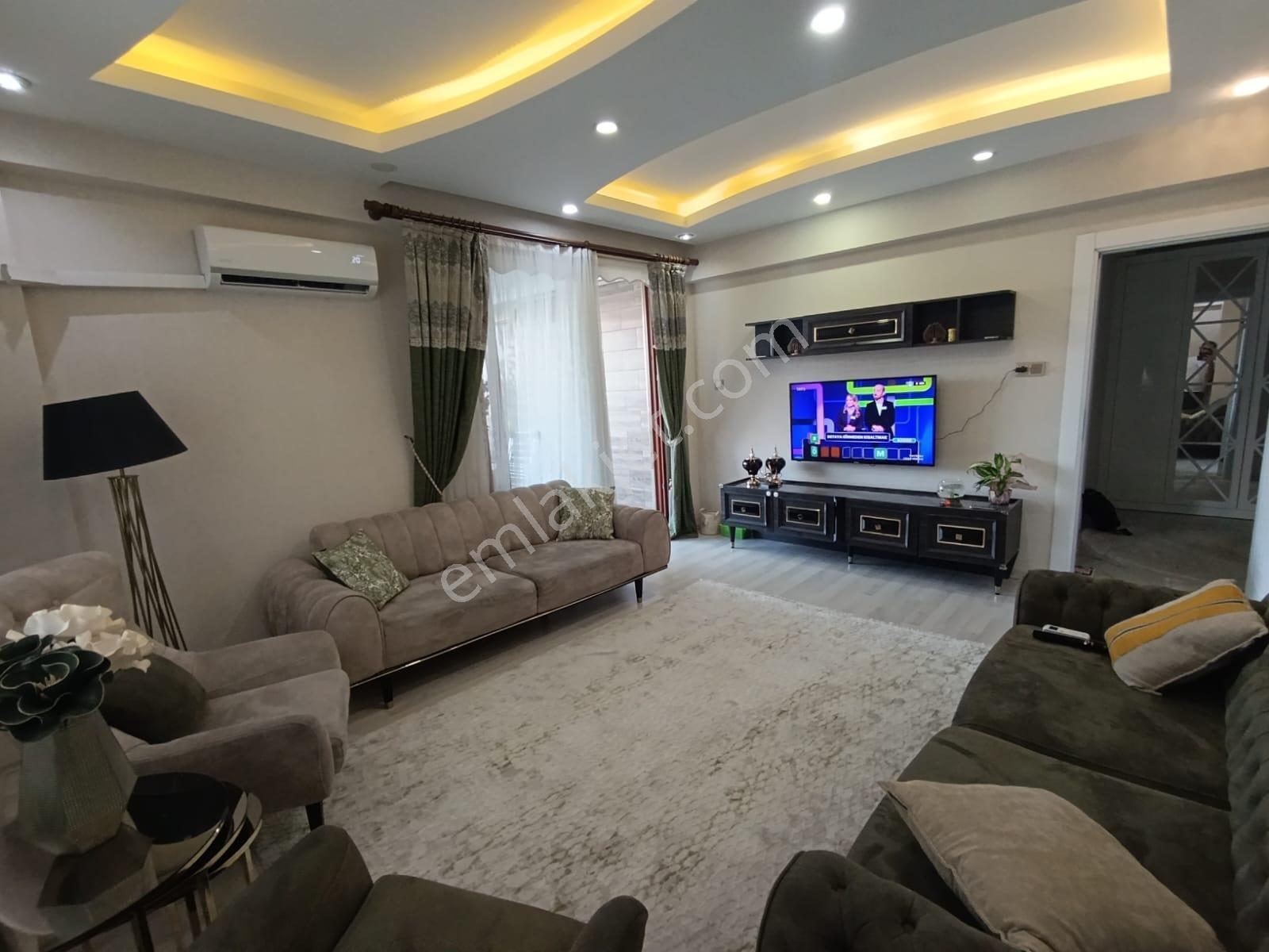 D.bakır Yolu Üzerinde Satılık Geniş Ve Ferah 4+1 Daire | 210m2 - Görsel 7