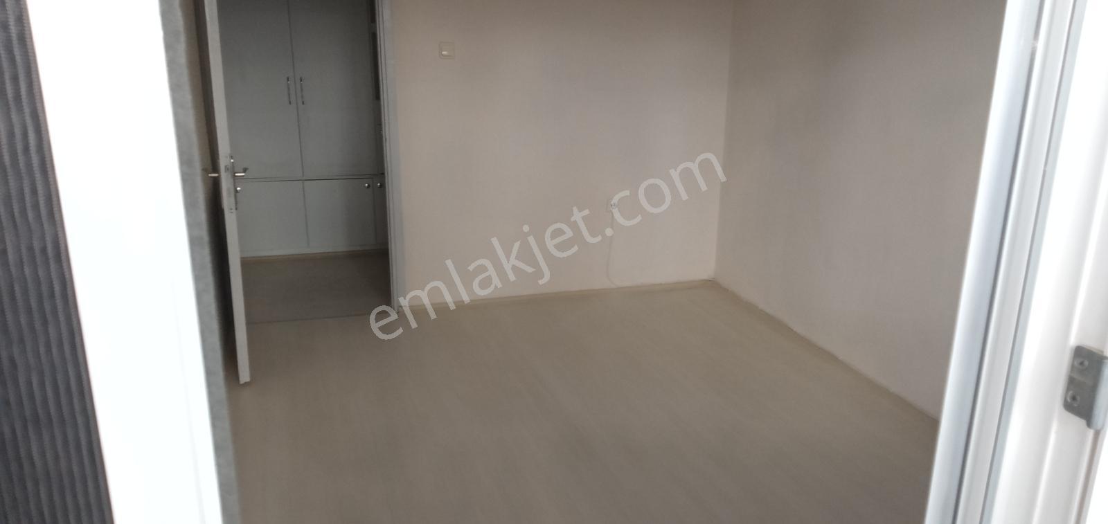 Karşıyaka Bahçeli Evler Kiralık Bakımlı Ara Kat 3+1 D.gazlı - Görsel 11