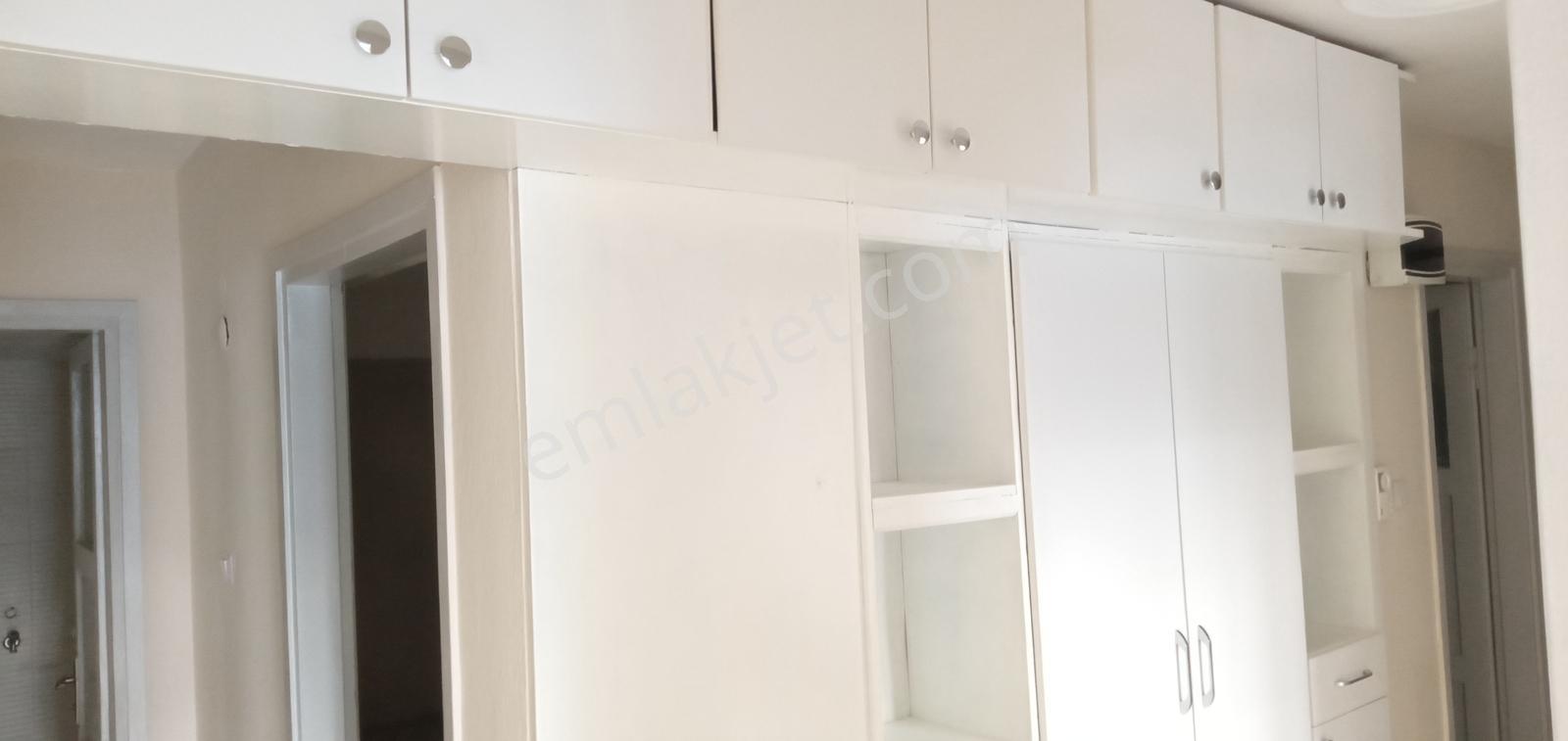 Karşıyaka Bahçeli Evler Kiralık Bakımlı Ara Kat 3+1 D.gazlı - Görsel 26