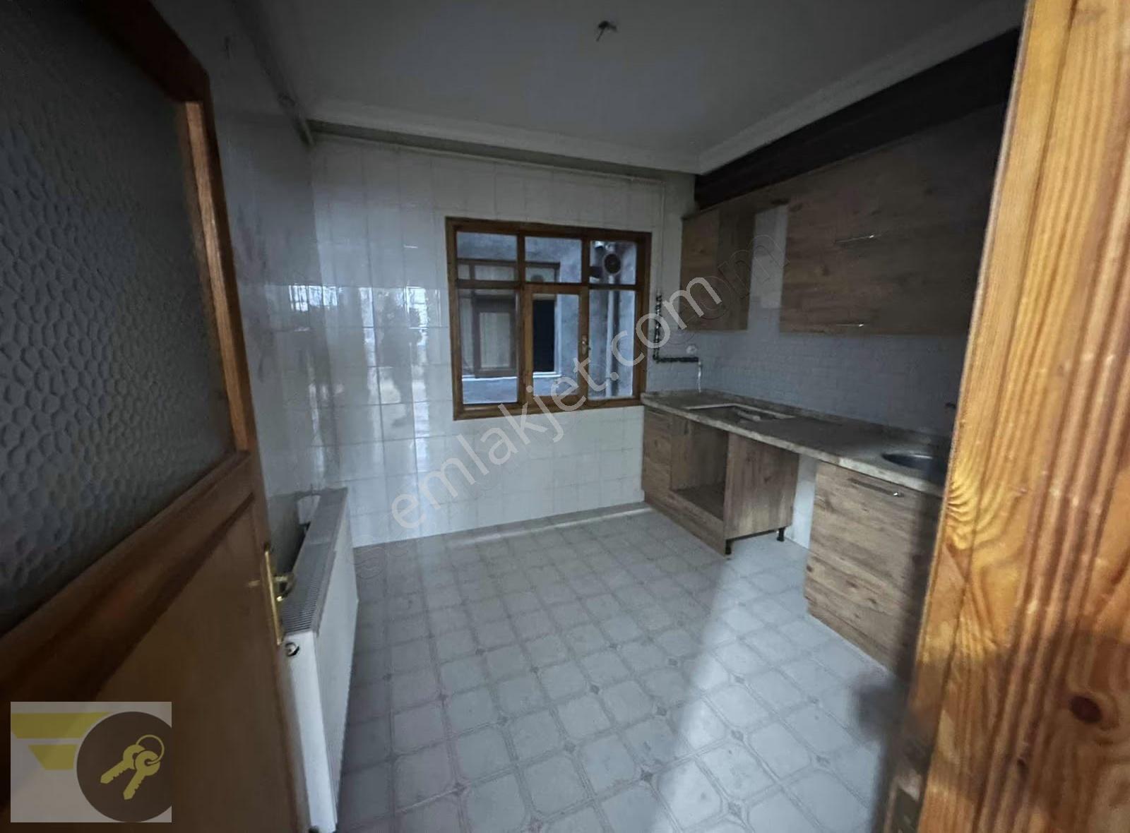 *of Gayrimenkul*ilçe Merkezi 125m2 3+1 3.kat Kiralık Daire - Görsel 9