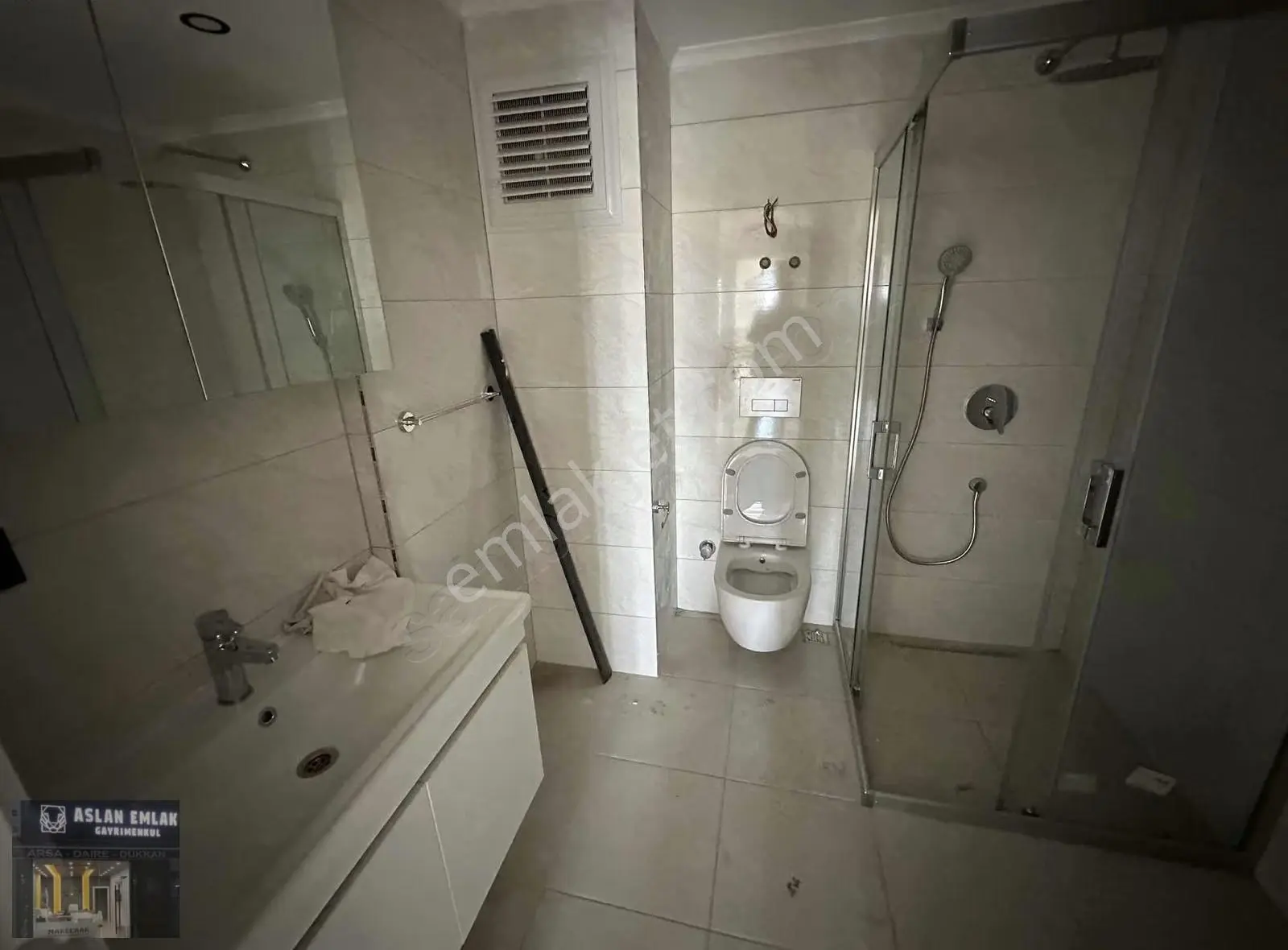 Aslan Emlak'tan Kiralık Havuzlu Sıfır Daire - Görsel 3