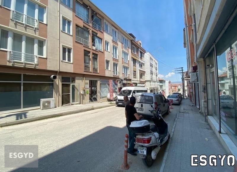 Esgyo'dan Şirintepe Mh Bursa Cad Yakını Satılık İş Yeri-dükkan - Görsel 3