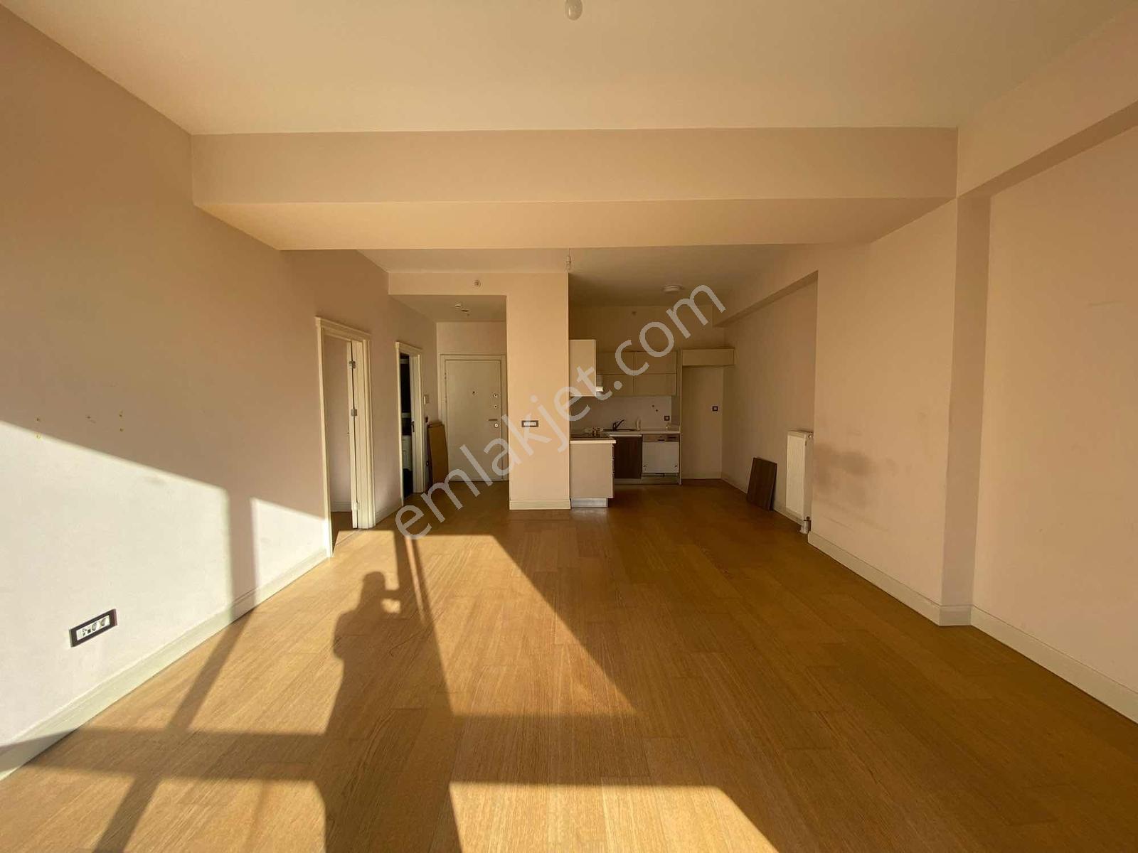 Viaport Venezia'da 92 M2 Avm Mnz Boş Kiralık 1+1 Daire - Görsel 7