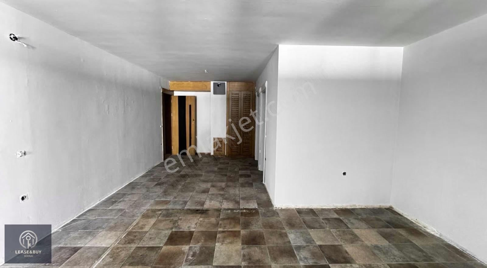 Turgutreis Meydan 1+1 60m2 Ofis - Görsel 4