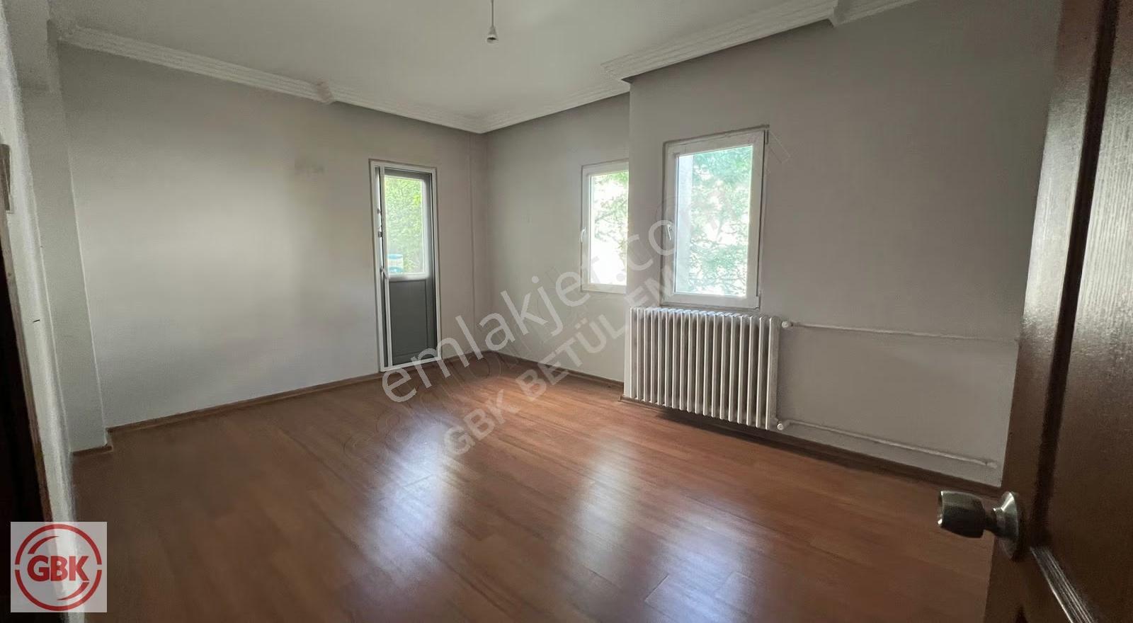 Mahatmagandi Sokakta 3+1 Kiralık Daire - Görsel 24