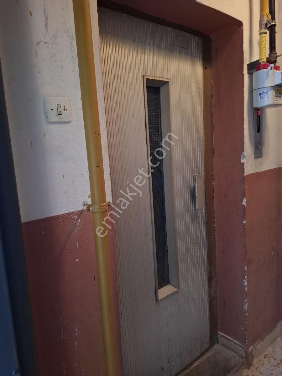 Gmk Ya Yürüme Mesafesinde Kiralık 3+1 Daire - Görsel 14