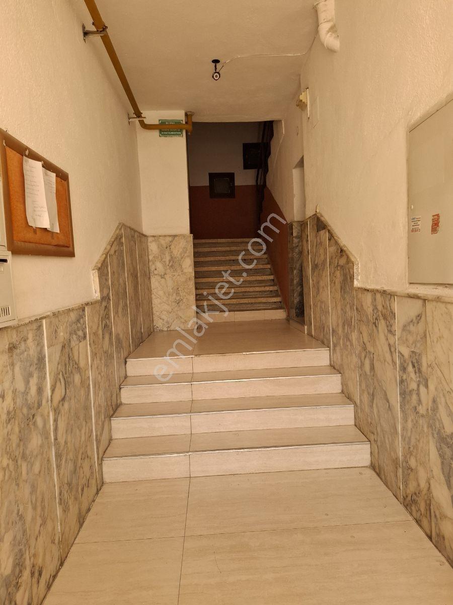 Gmk Ya Yürüme Mesafesinde Kiralık 3+1 Daire - Görsel 6