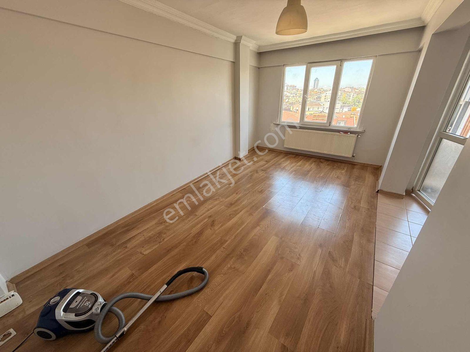 Levent Metroya 400 Metre Uzaklıkta Asansörlü Kiralık 3+1 Daire - Görsel 10