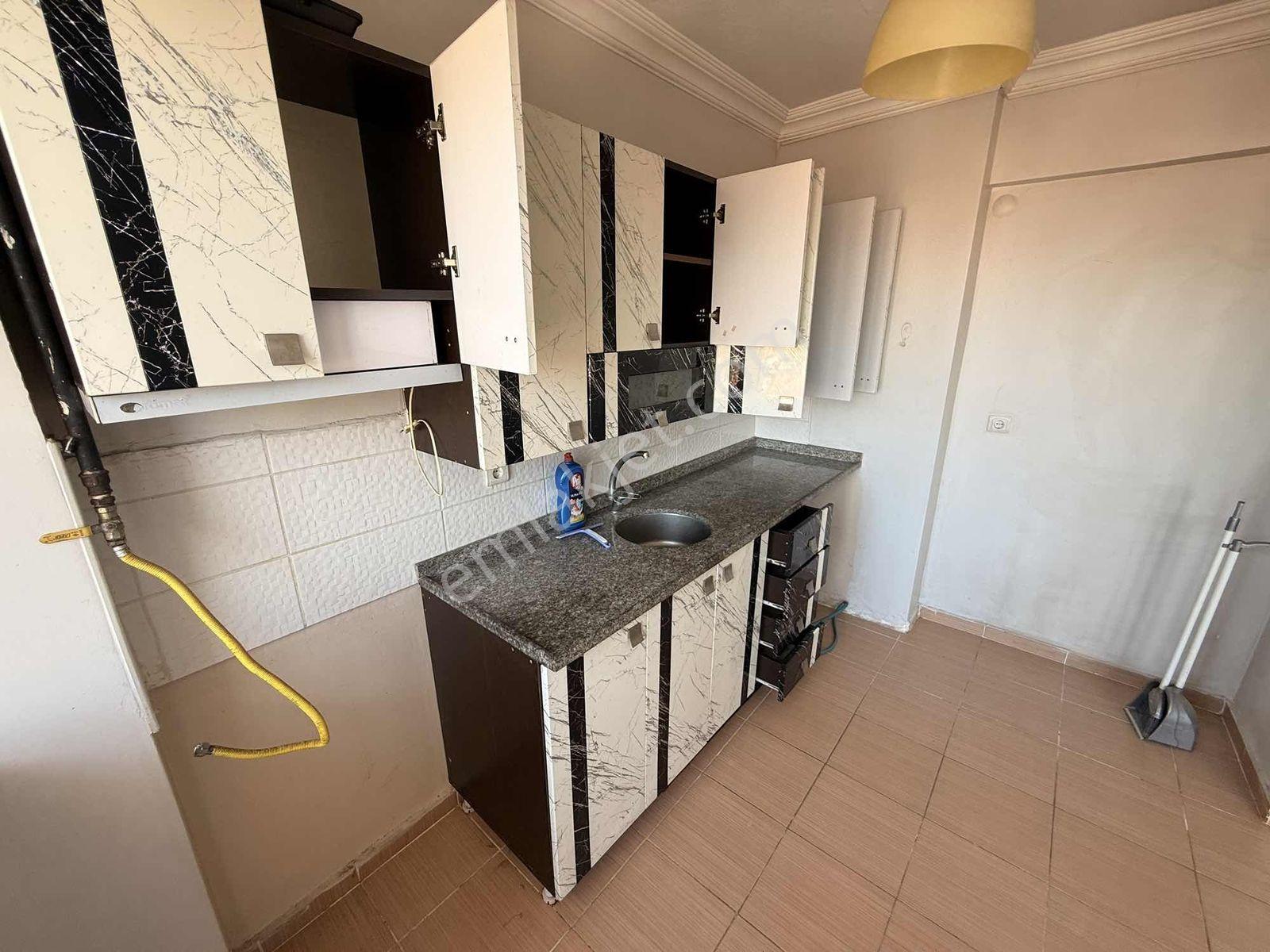 Levent Metroya 400 Metre Uzaklıkta Asansörlü Kiralık 3+1 Daire - Görsel 9