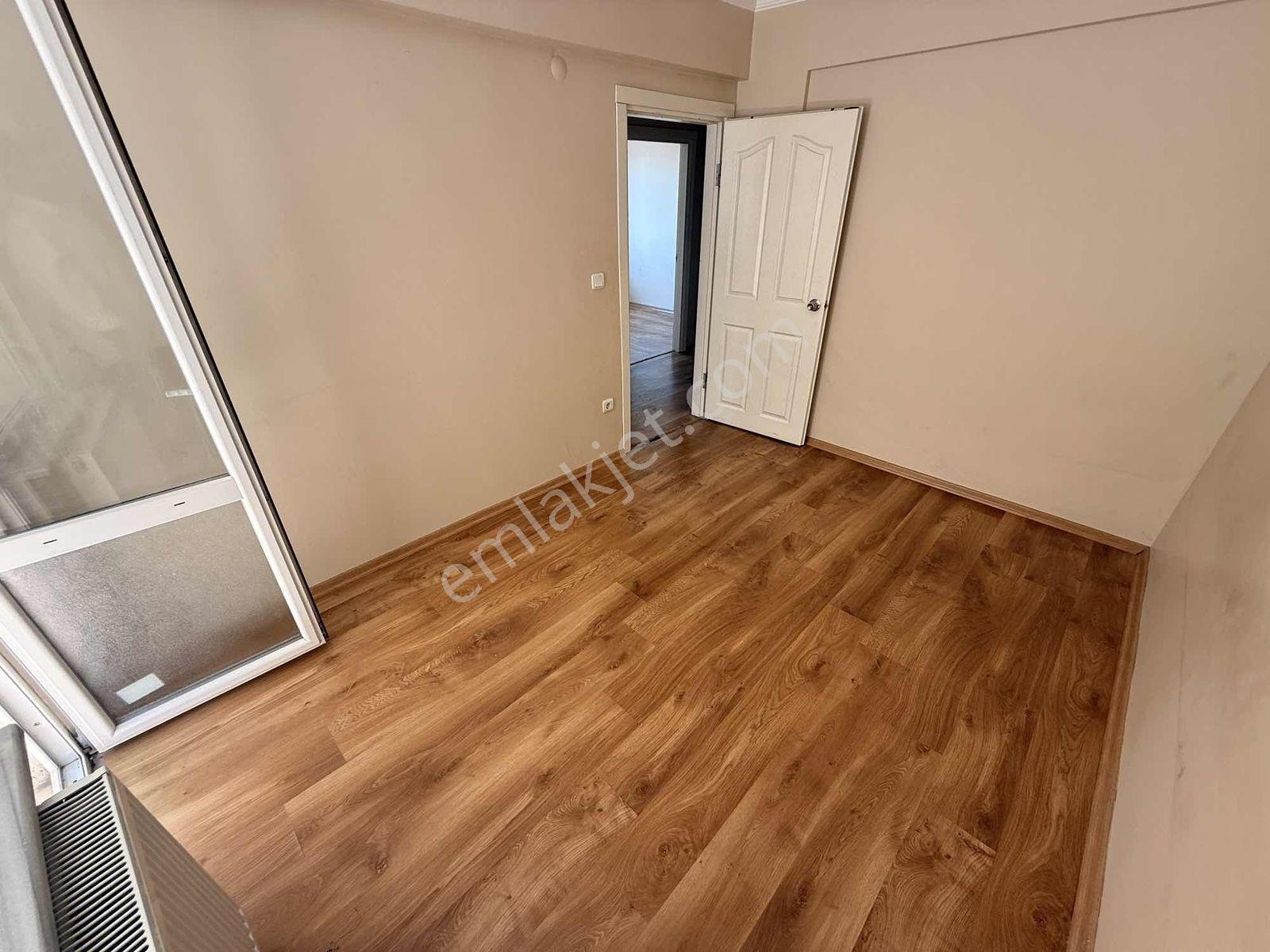 Levent Metroya 400 Metre Uzaklıkta Asansörlü Kiralık 3+1 Daire - Görsel 22
