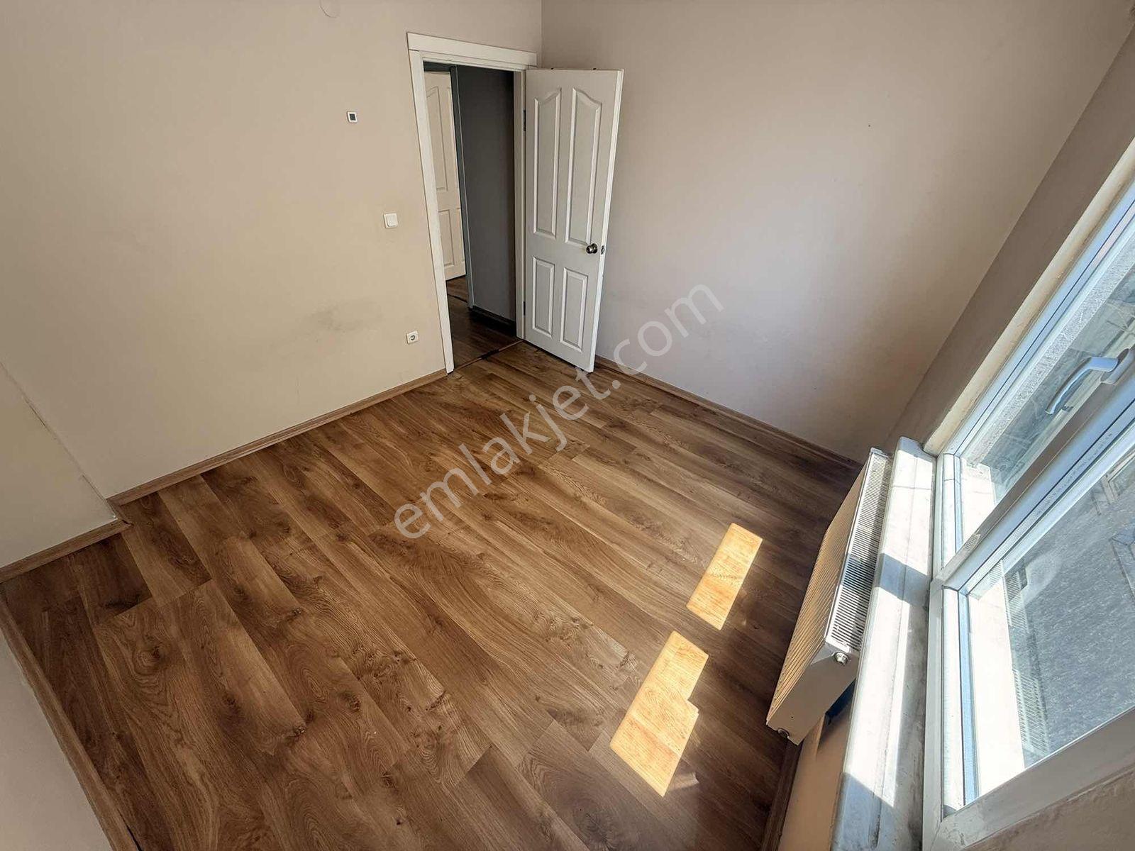 Levent Metroya 400 Metre Uzaklıkta Asansörlü Kiralık 3+1 Daire - Görsel 23