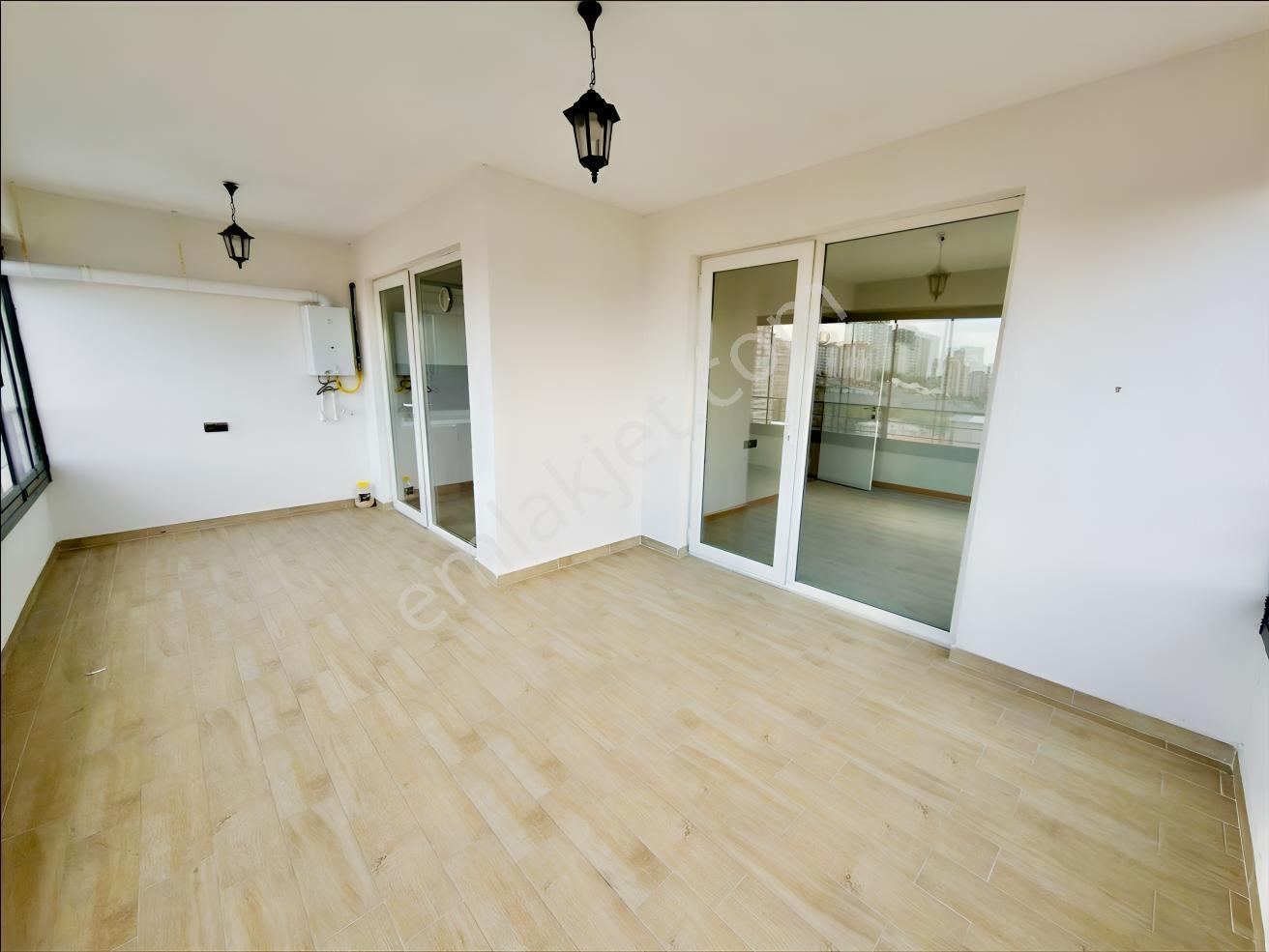 Şentepe Pamuklarda Yerden Isıtmalı E.banyolu Kiralık 4+1 Daire - Görsel 9