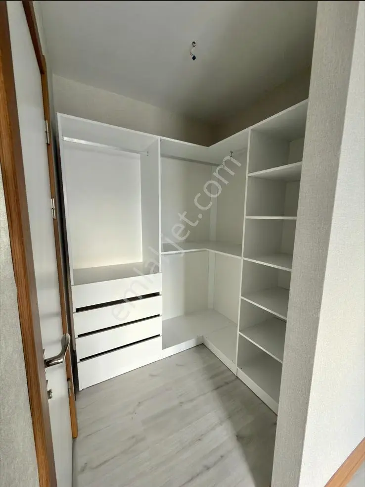 Şentepe Pamuklarda Yerden Isıtmalı E.banyolu Kiralık 4+1 Daire - Görsel 4