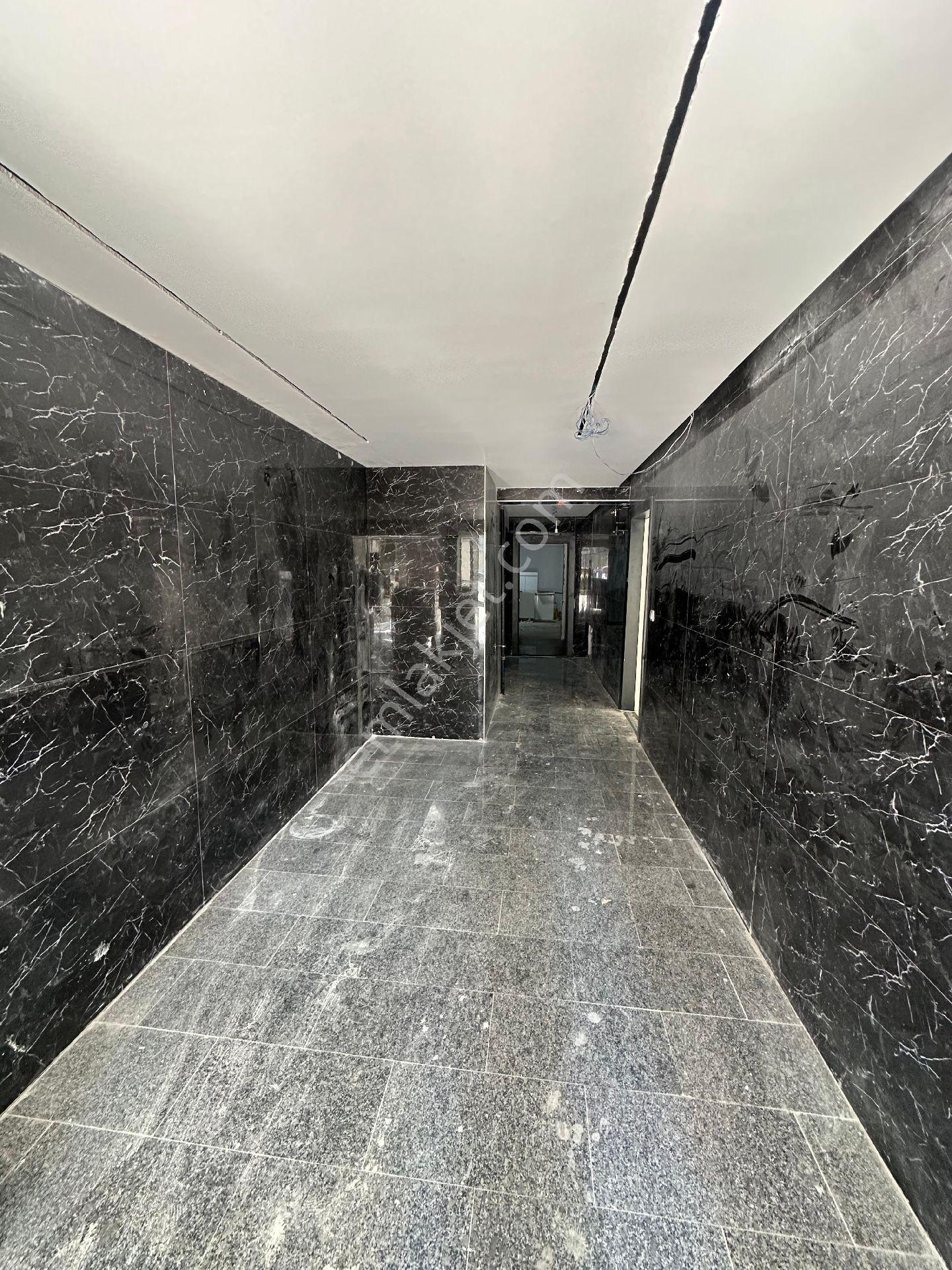 Family' Den Şirinevler Sitede Satılık 2+1 81 M² Sıfır Lüx Daire - Görsel 32