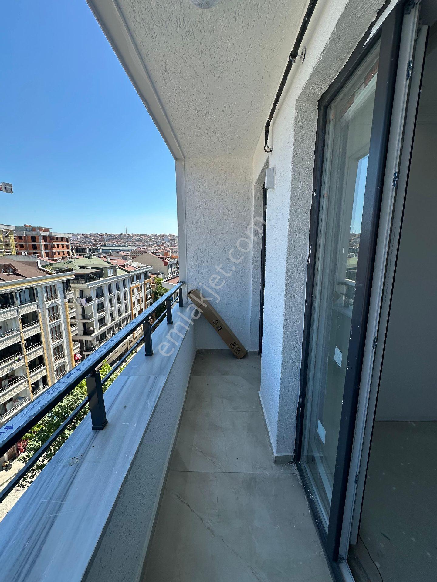 Family' Den Şirinevler Sitede Satılık 2+1 81 M² Sıfır Lüx Daire - Görsel 7
