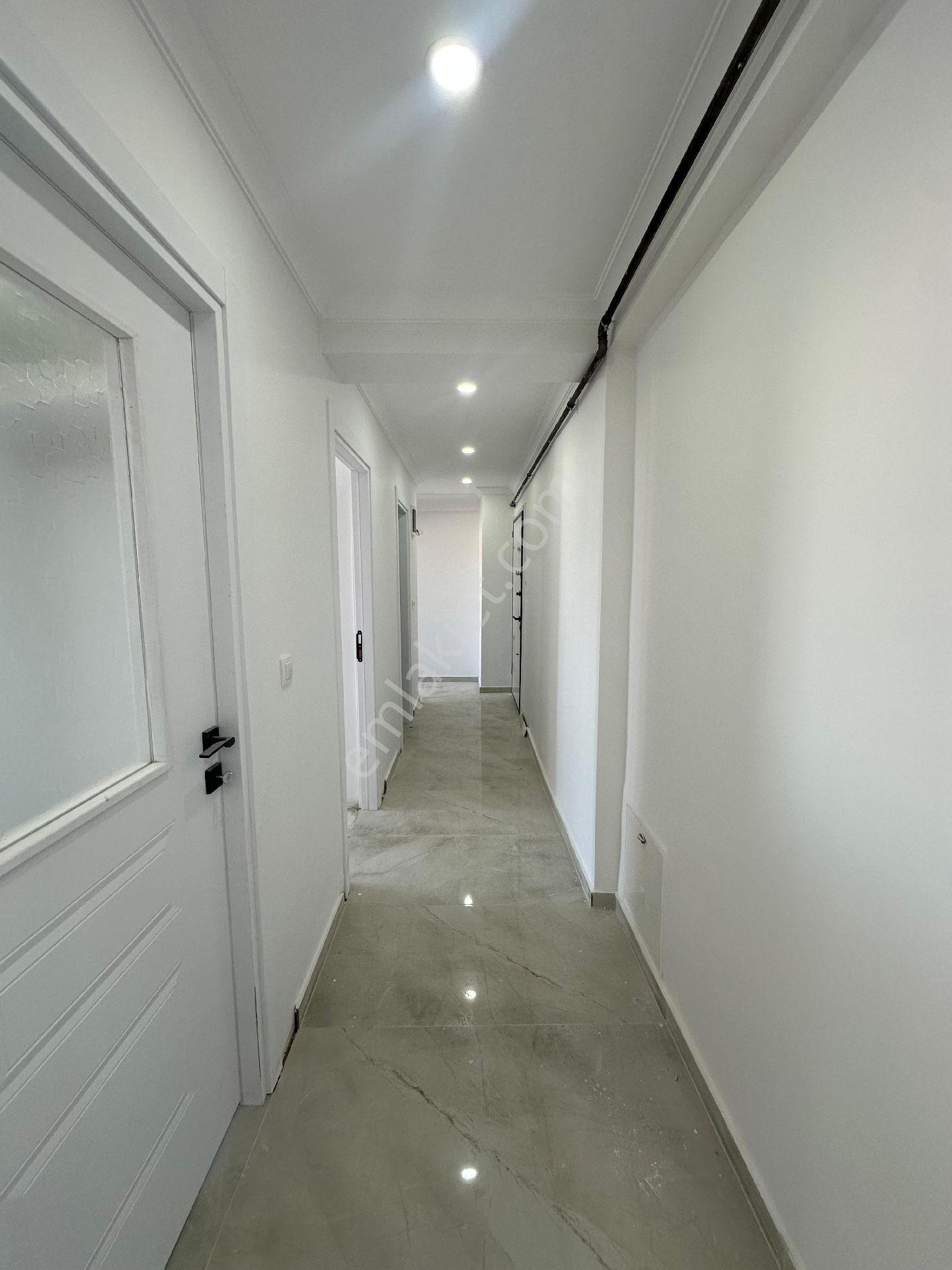 Family' Den Şirinevler Sitede Satılık 2+1 81 M² Sıfır Lüx Daire - Görsel 23