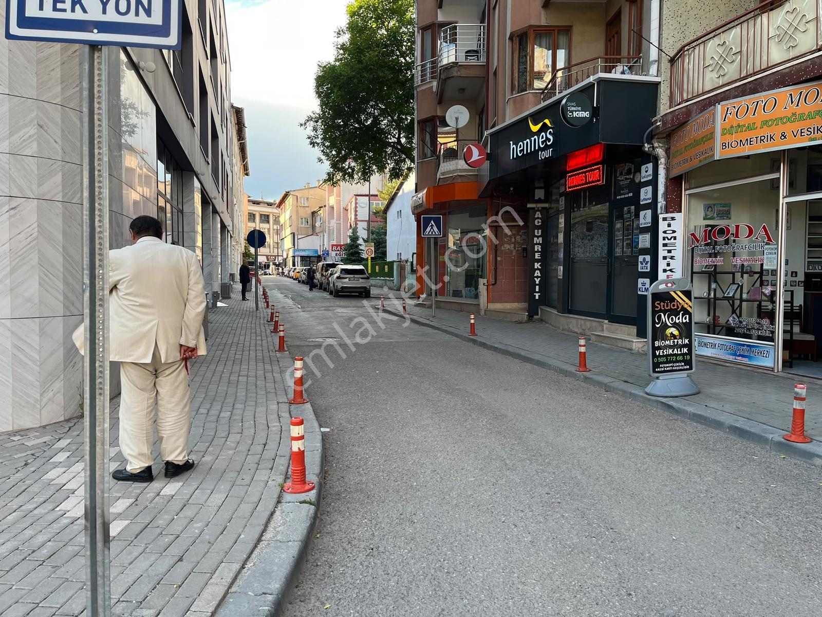 Net Yatırımdan Merkezi Konumda Satılık Dükkan - Görsel 17