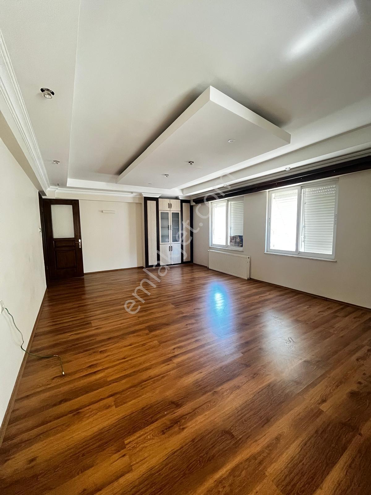 Aydoğdu Mahallesi Salı Pazarı Mevkiinde Kiralık 3+1 Daire - Görsel 13