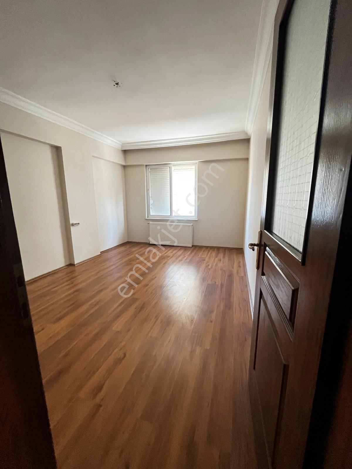 Aydoğdu Mahallesi Salı Pazarı Mevkiinde Kiralık 3+1 Daire - Görsel 18