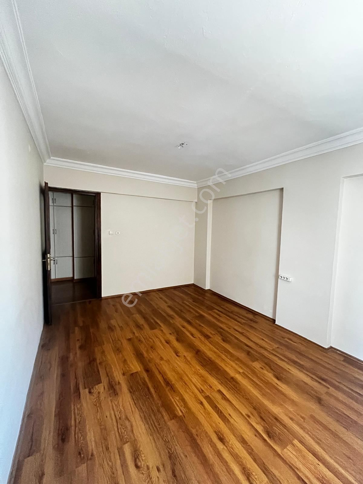 Aydoğdu Mahallesi Salı Pazarı Mevkiinde Kiralık 3+1 Daire - Görsel 10