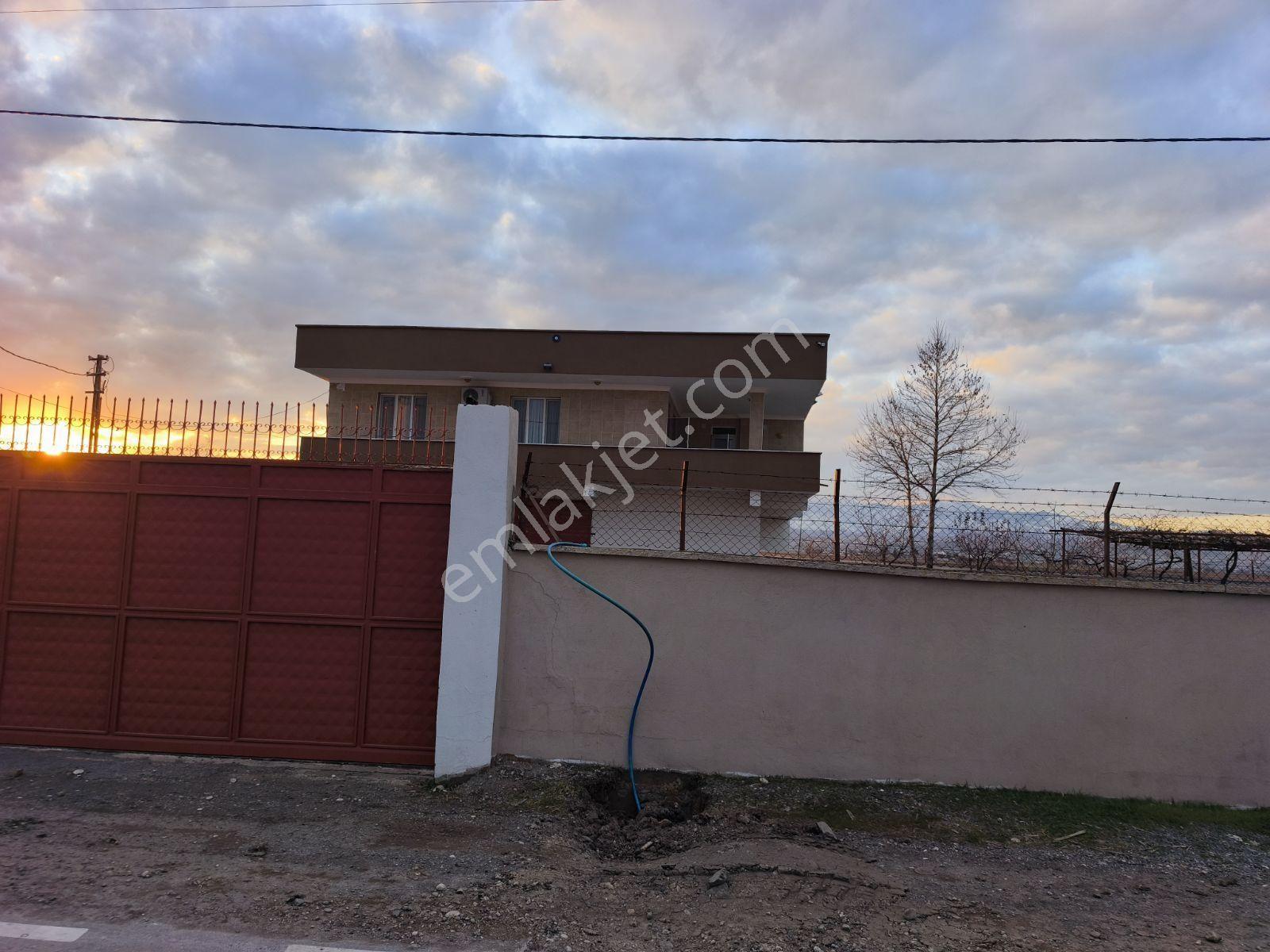 Özbek'te Türkoğlu Narlı Arasında 5.491 M2 Satılık Sulu Tarla - Görsel 13