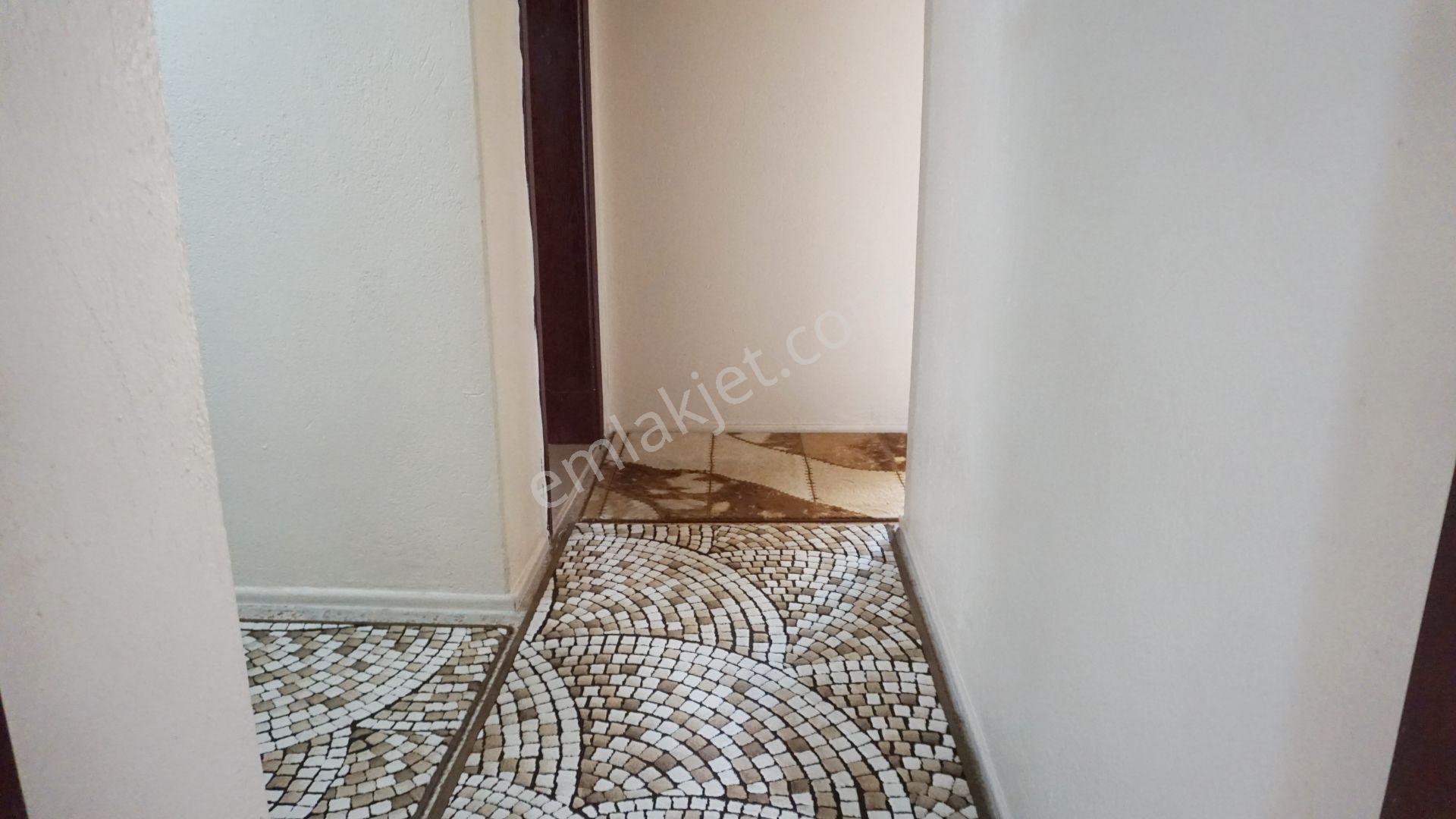 Güzeltepede Kiralık 3+1 Balkonlu Çiğli Serkan Emlak Dan - Görsel 19