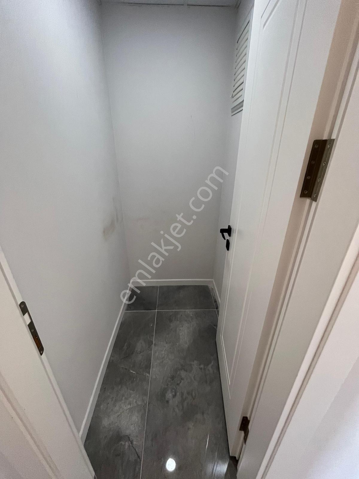 Atakum Büyükkolpınar'da Fırsatt Satılık Ara Kat Lüks 3+1 Daire - Görsel 24