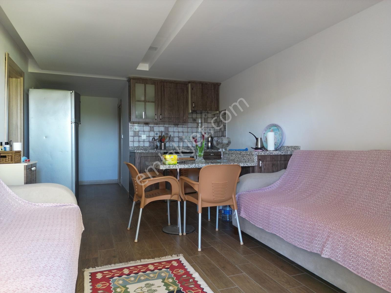 Karaburun Saip'de Deniz Manzaralı 6+2 Lüx Villa - Görsel 20