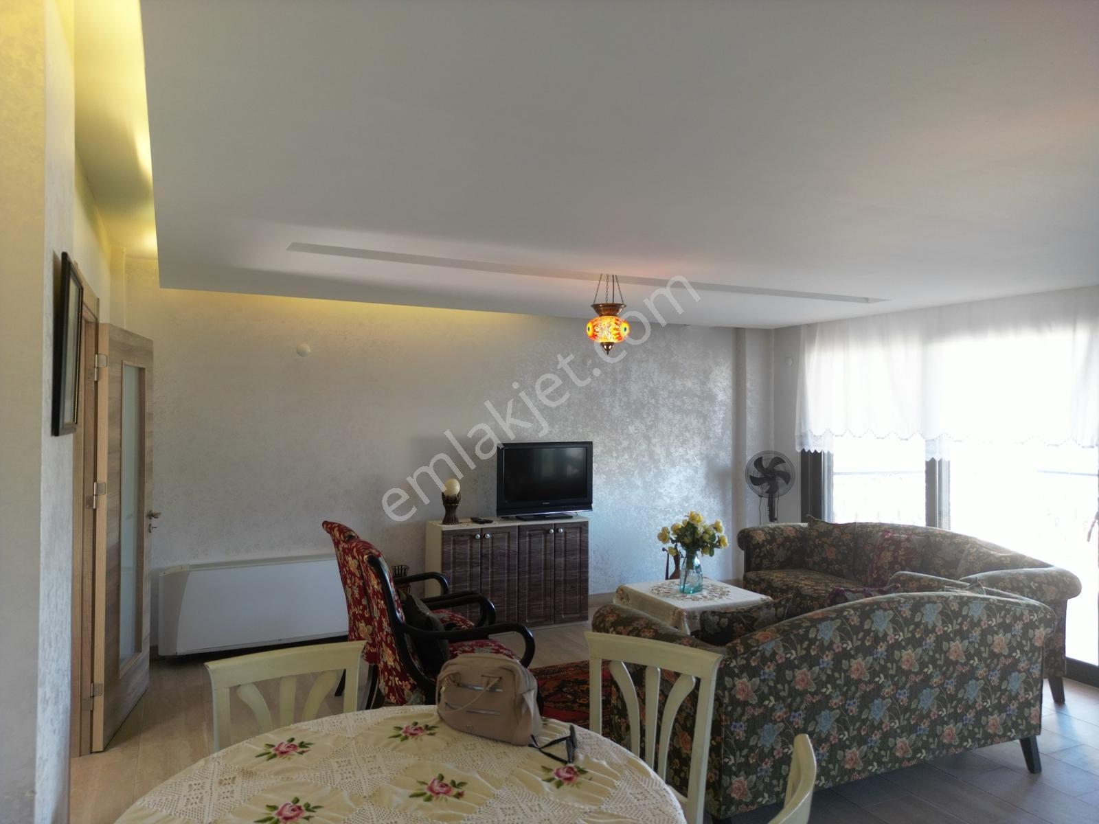 Karaburun Saip'de Deniz Manzaralı 6+2 Lüx Villa - Görsel 7